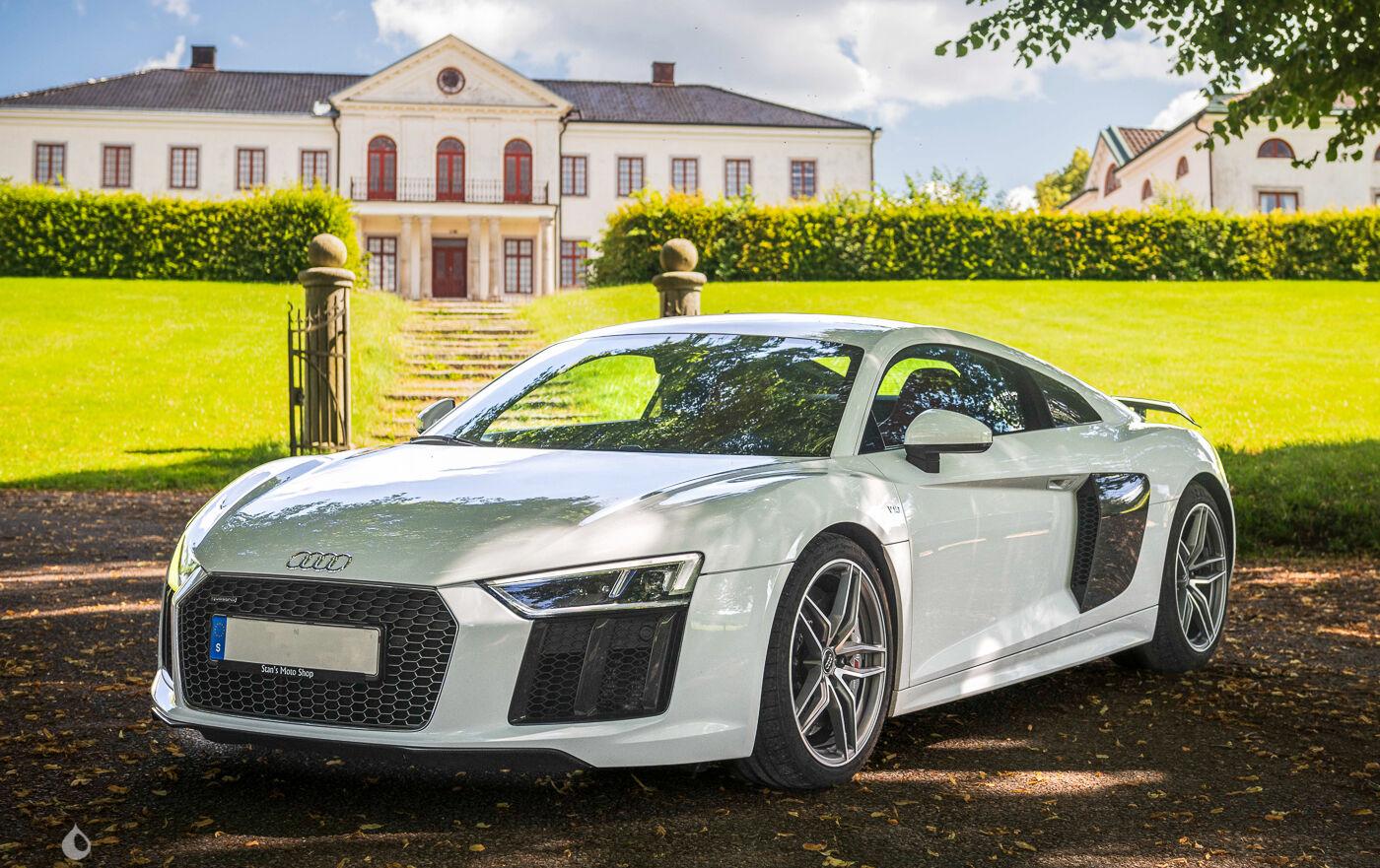 2016 Audi R8 for Sale – V10 Supercar Performance and Everyday Usability