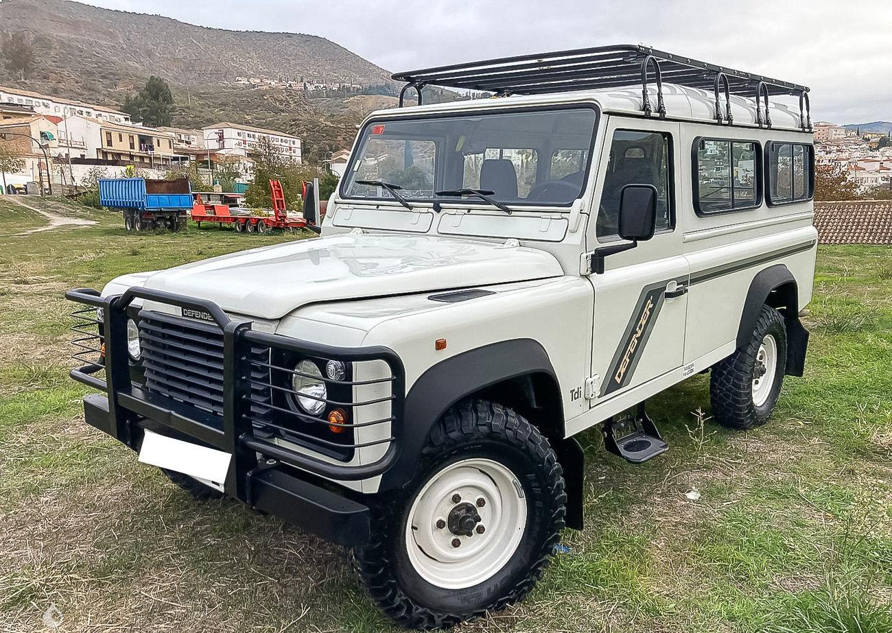Land Rover Defender 1998 zu verkaufen – Legendärer 4x4 Klassiker
