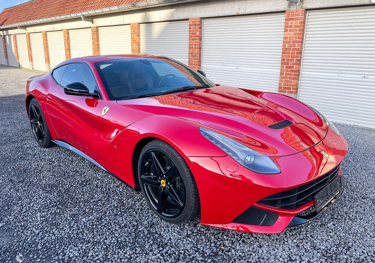 2012 Ferrari F12 Berlinetta / 812 Superfast for Sale – V12 Supercar