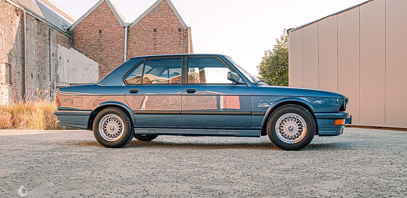 BMW Série 5 E28 1985 à vendre – Berline sportive allemande classique