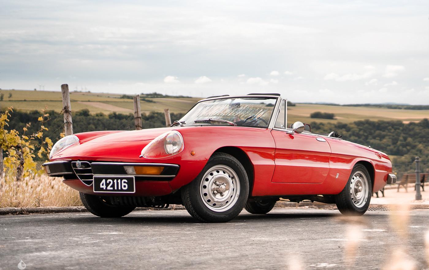 1974 Alfa Romeo Spider for Sale – Classic Italian Open-Top Sports Car