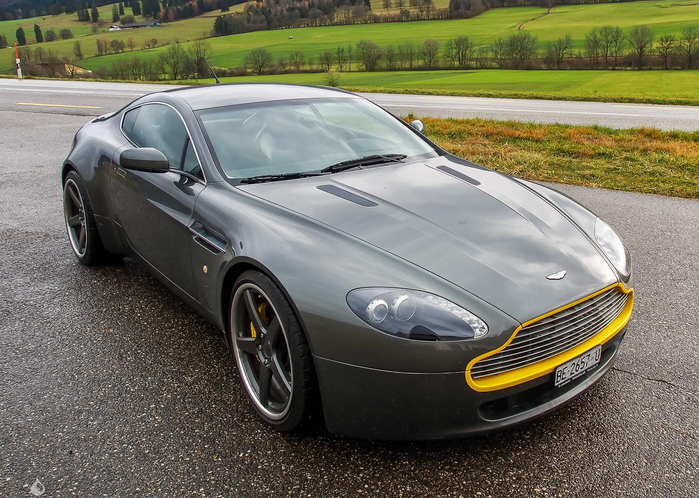 2006 Aston Martin Vantage for Sale – Elegant British Sports Coupe Icon