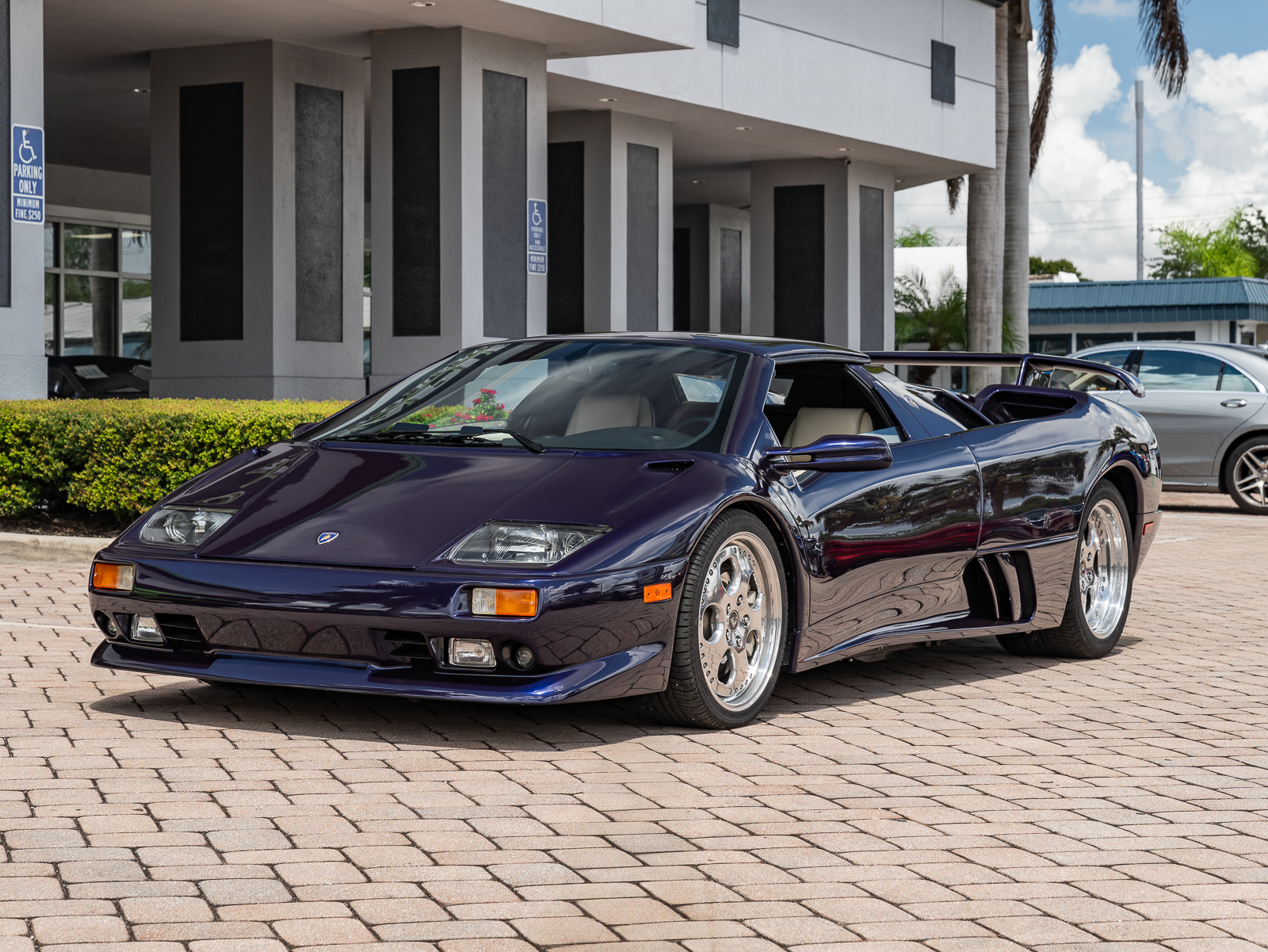 John Cena BMW V12 Lamborghini Diablo VT Roadster Replica 5-Gang zu verkaufen – Wildes Custom Supercar