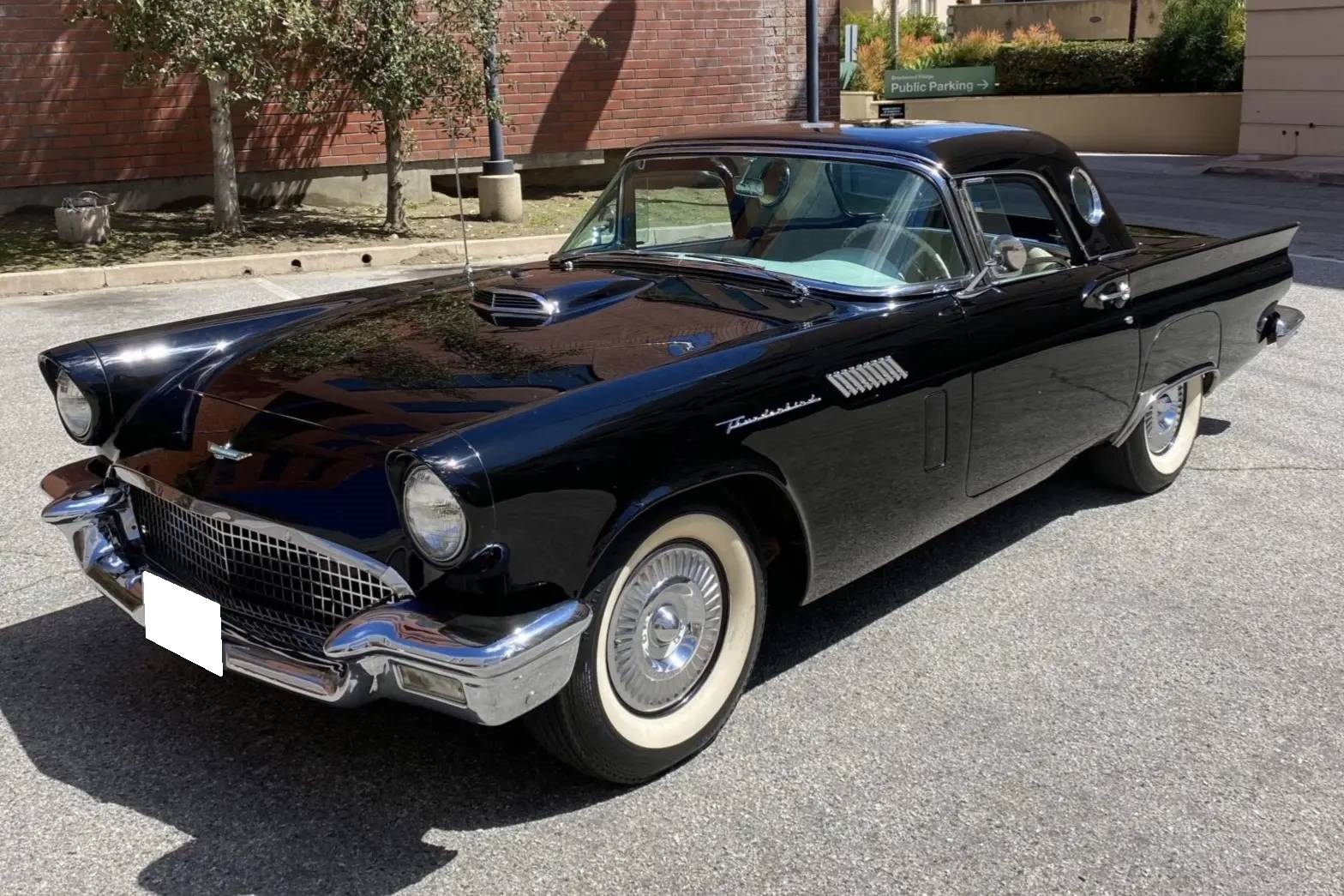 1957 Ford Thunderbird for Sale – Classic American Personal Luxury Icon