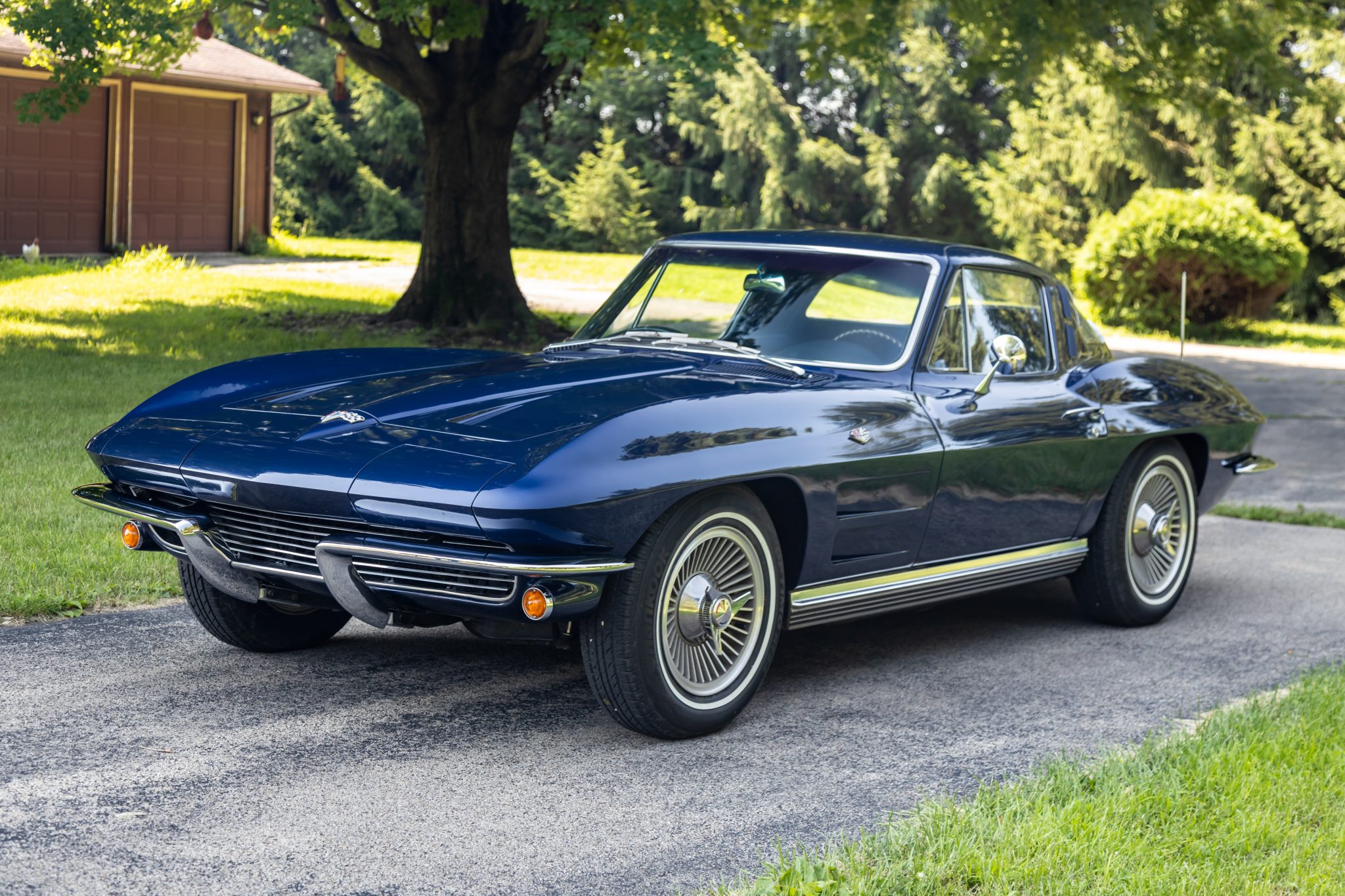 1964 Chevrolet Corvette C2 for Sale – Classic Sting Ray Sports Car Icon