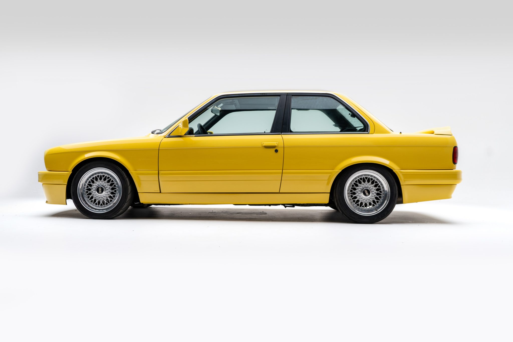 1989 BMW E30 3-Series Coupe for Sale – Iconic Rear-Wheel Drive German Classic