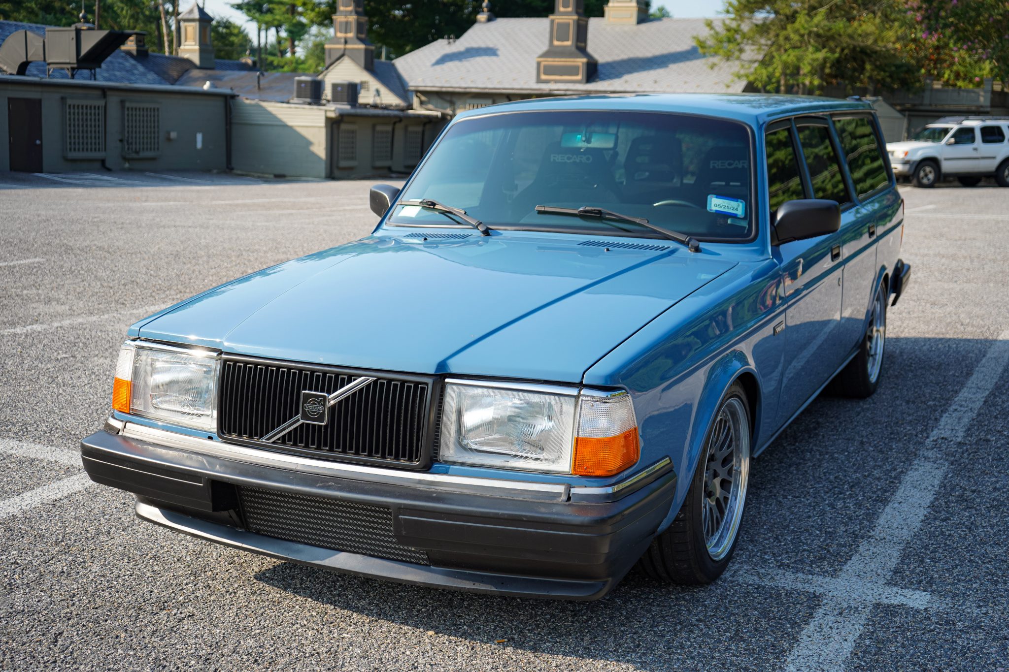 1993 Volvo 240 zu verkaufen – Schwedische Limousinen und Kombi Ikone