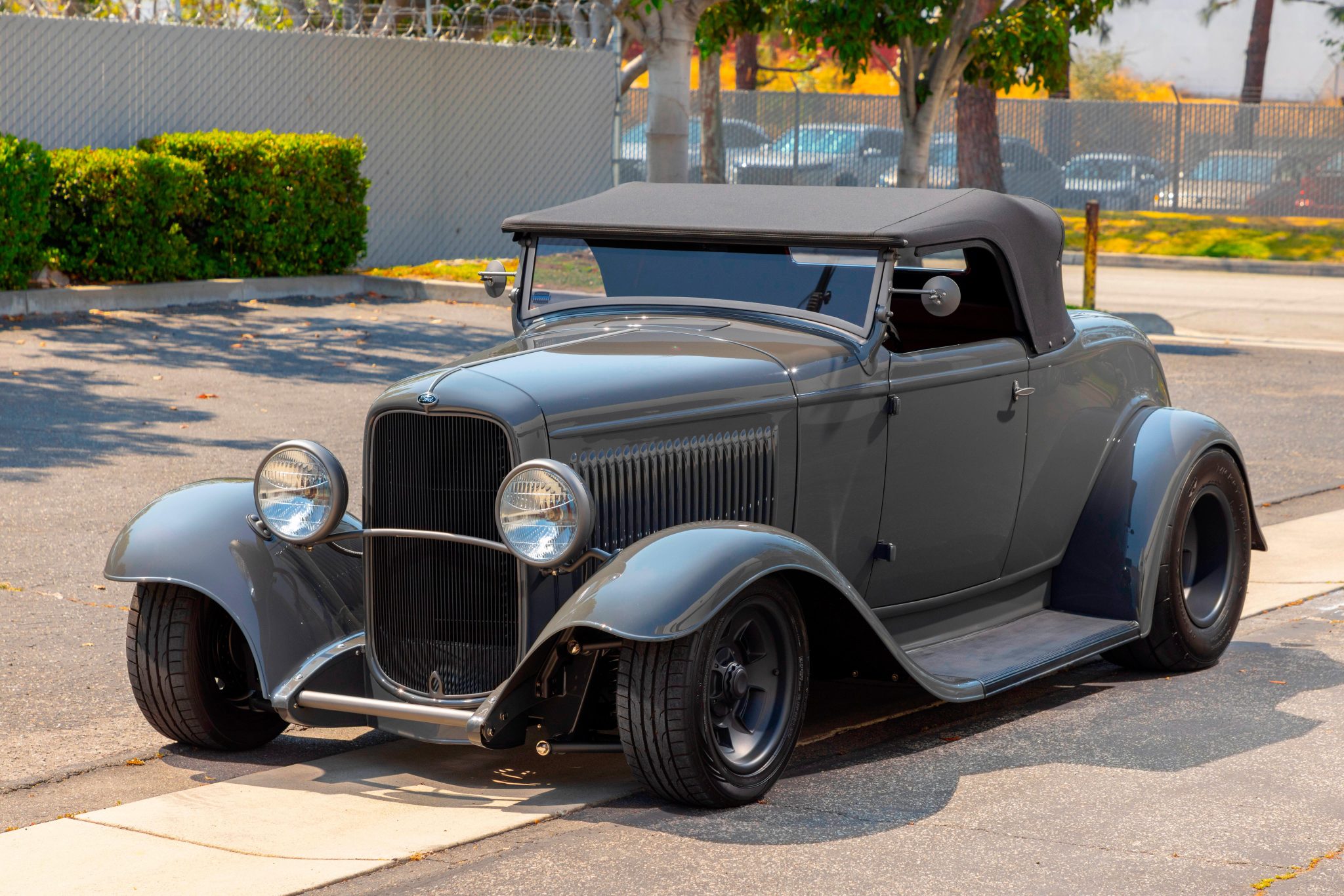 Joe Kugel MyWay 427 Powered 1932 Ford Roadster for Sale – Custom Hot Rod Icon
