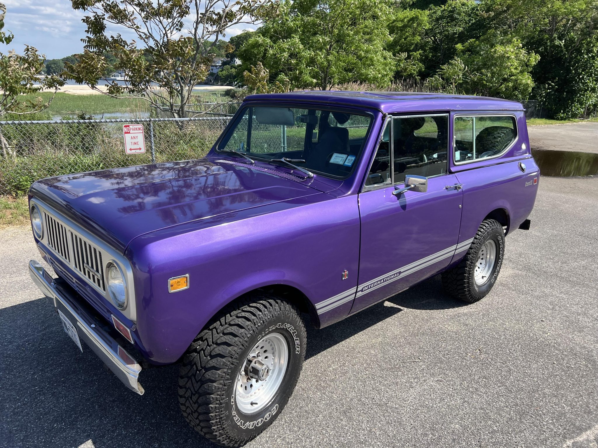 1974 International Harvester Scout for Sale – Classic 4x4 Utility Icon