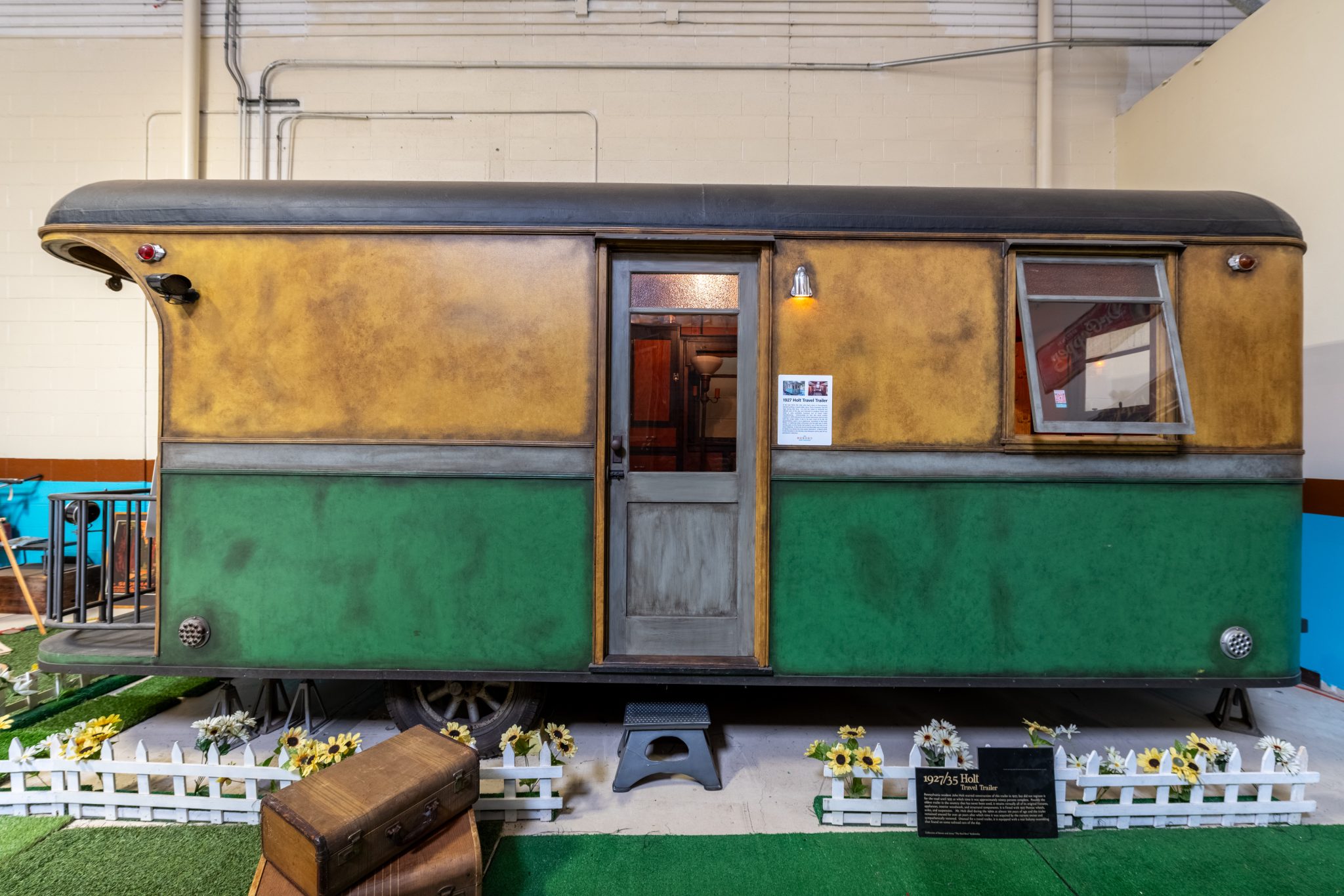 1927 Automobilia Trailers for Sale – Vintage Transport Collectible