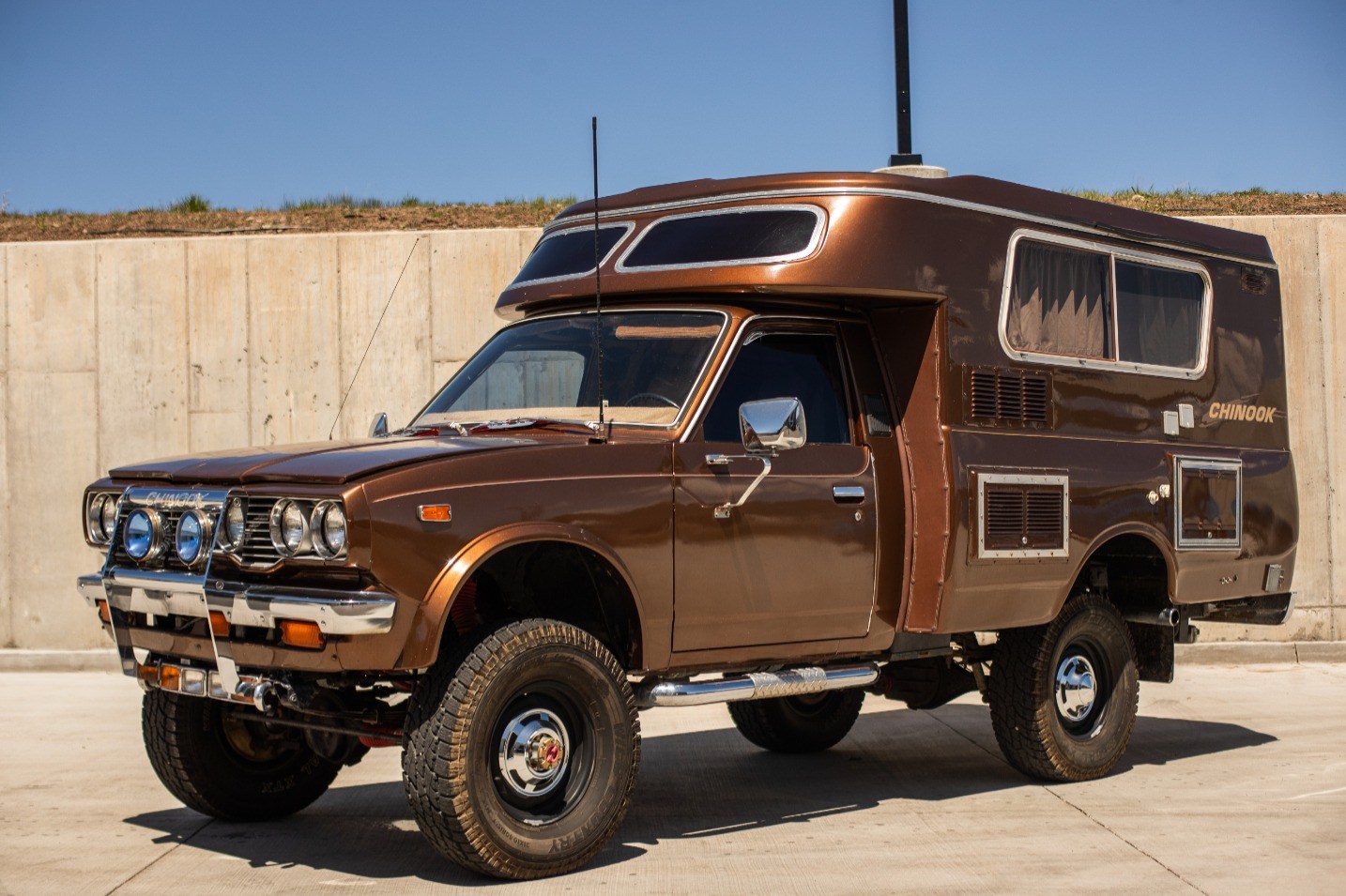 1978 Toyota Hilux Pickup N20 for Sale – Classic Durable Japanese Utility Truck