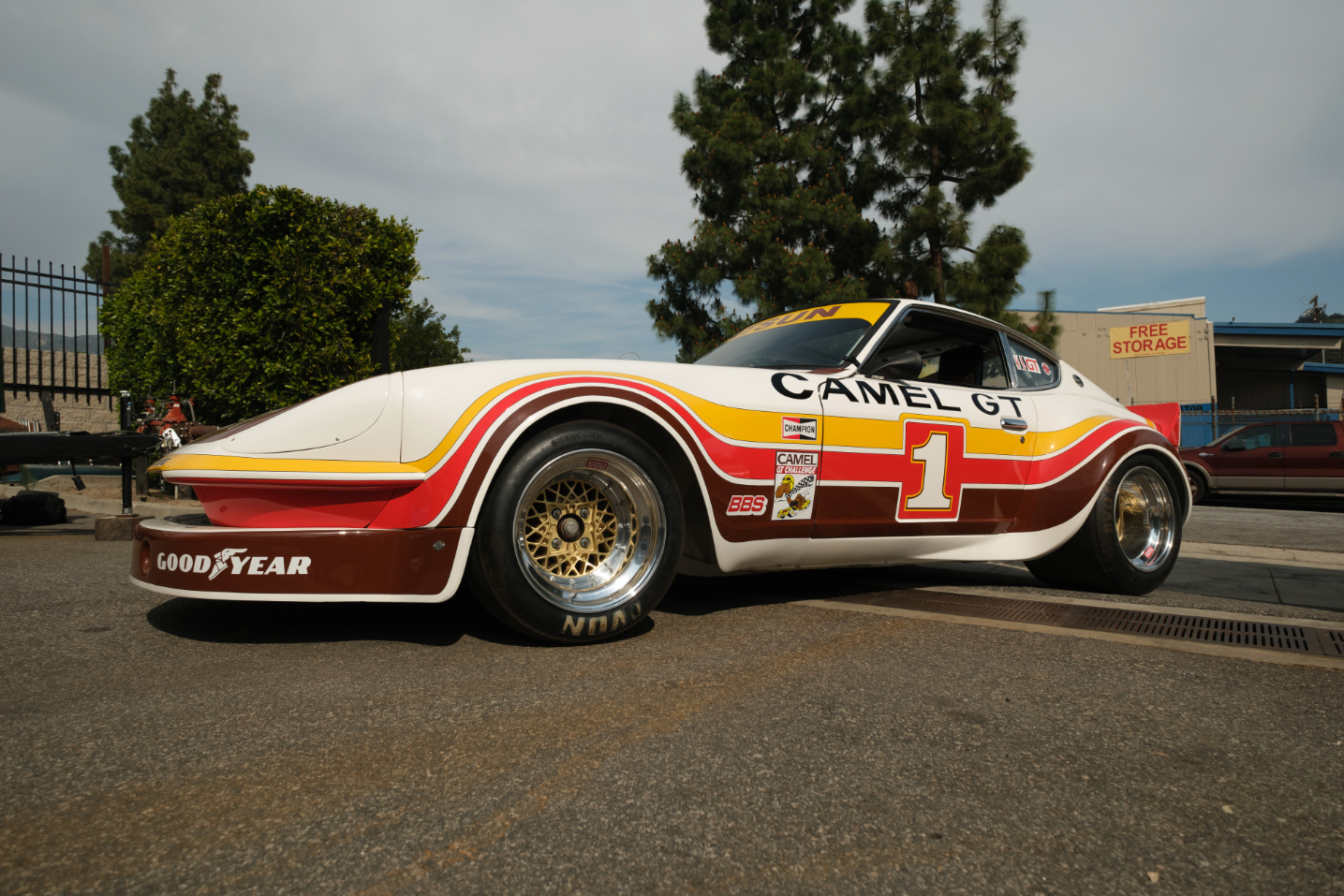 L28-Powered Datsun 260Z Race Car for Sale – Classic Z Performance Build