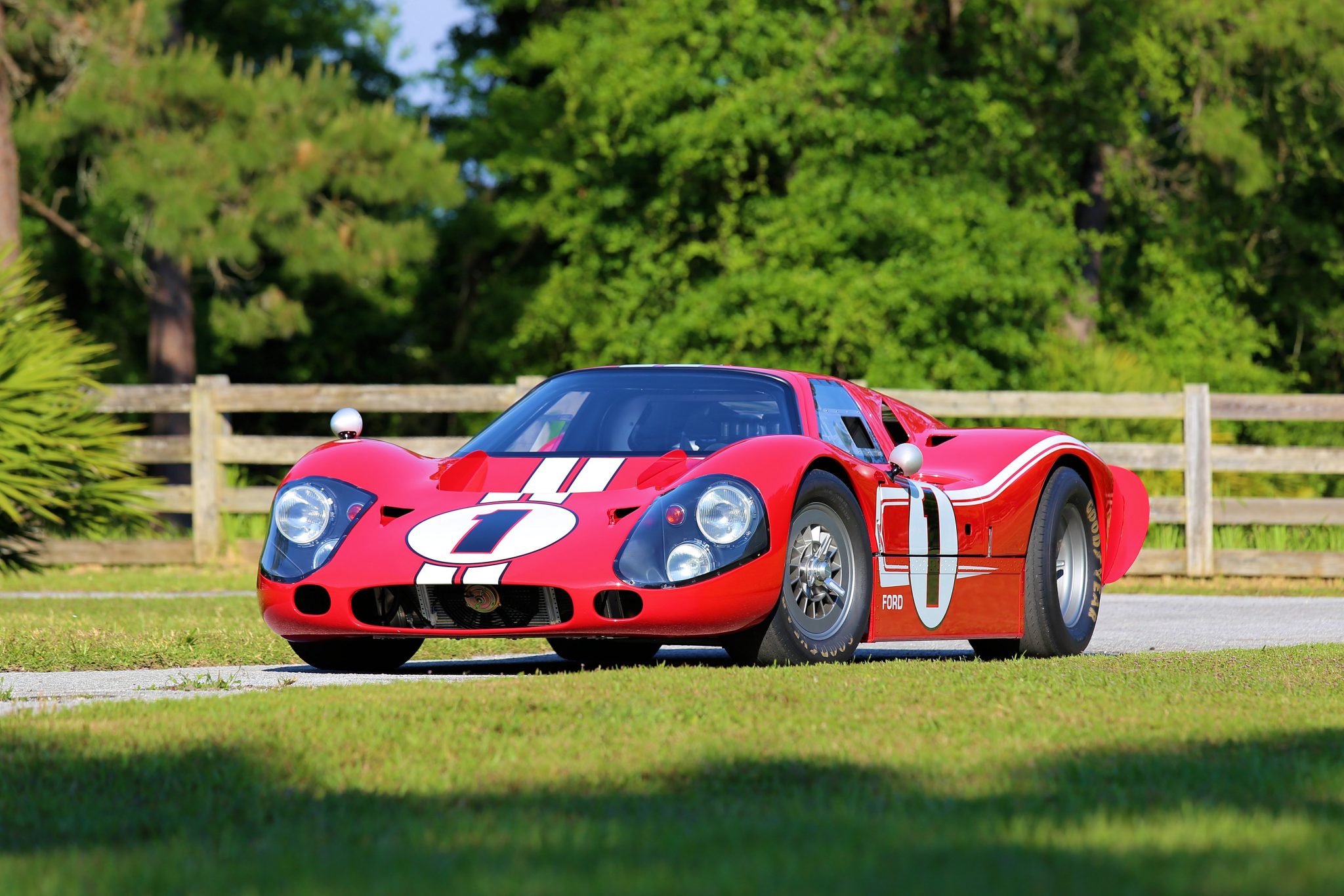 2011 Ford GT40 Replica for Sale – Classic Le Mans Style Tribute