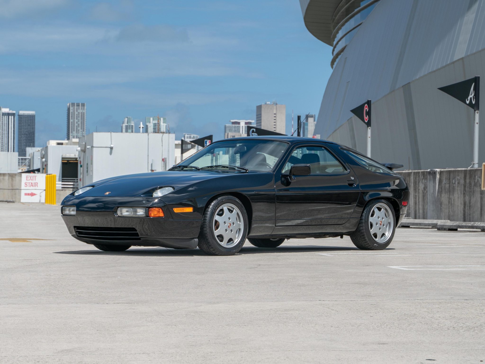 Porsche 928 1991 à vendre – Grand tourisme Porsche V8 classique