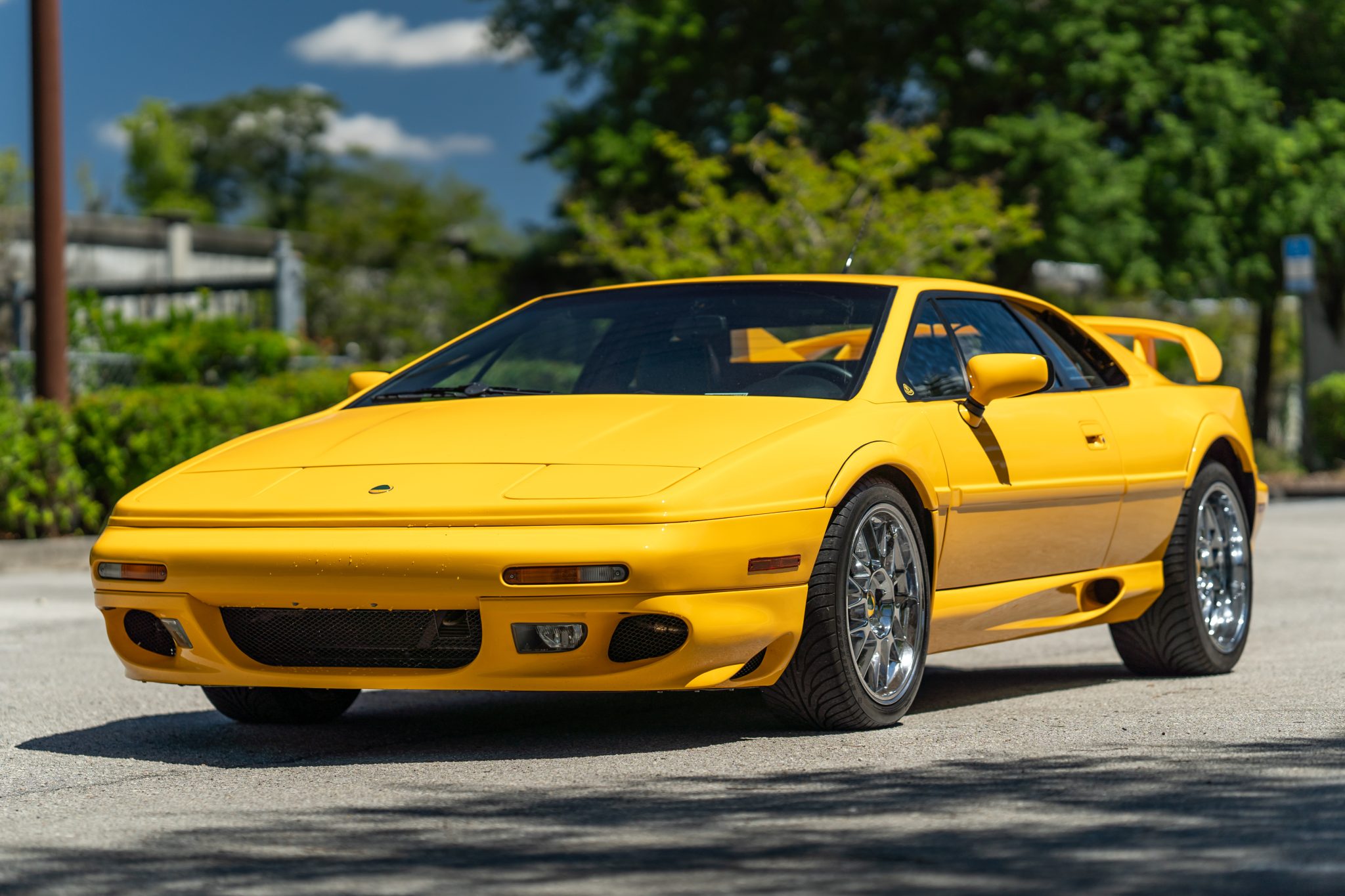2003 Lotus Esprit for Sale – Final-Era British Turbo Supercar