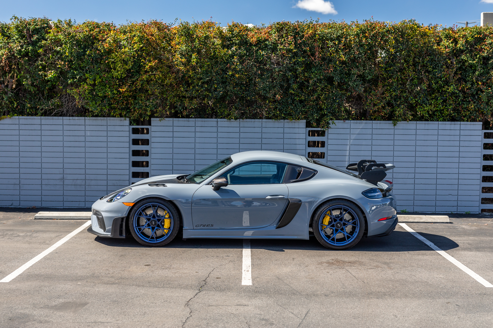 Porsche Cayman GT4 2024 zu verkaufen – Mittelmotor-Präzision mit Track-Fokus