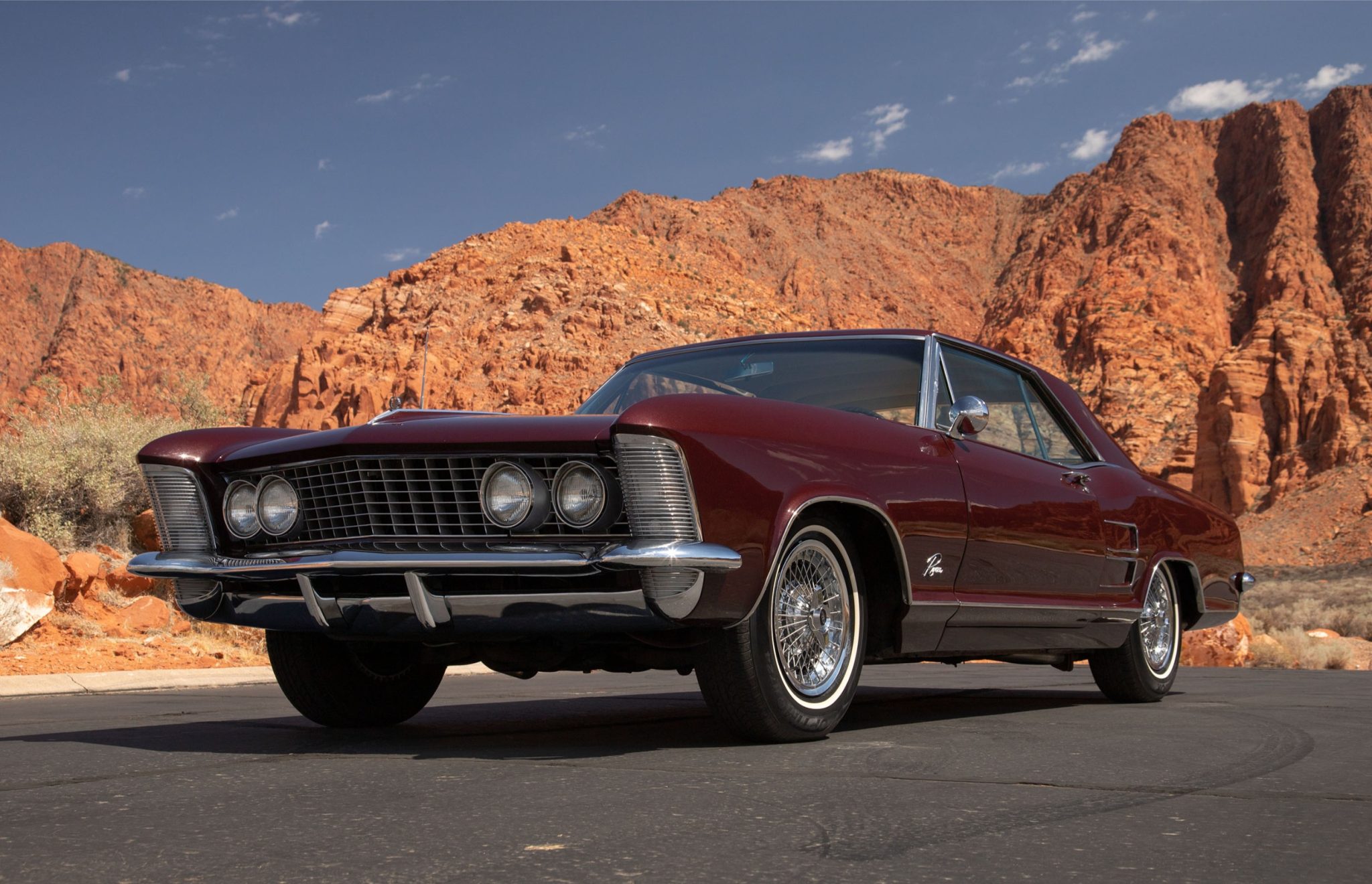 1964 Buick Riviera for Sale – Personal Luxury Style, V8 Power, and Collector Appeal