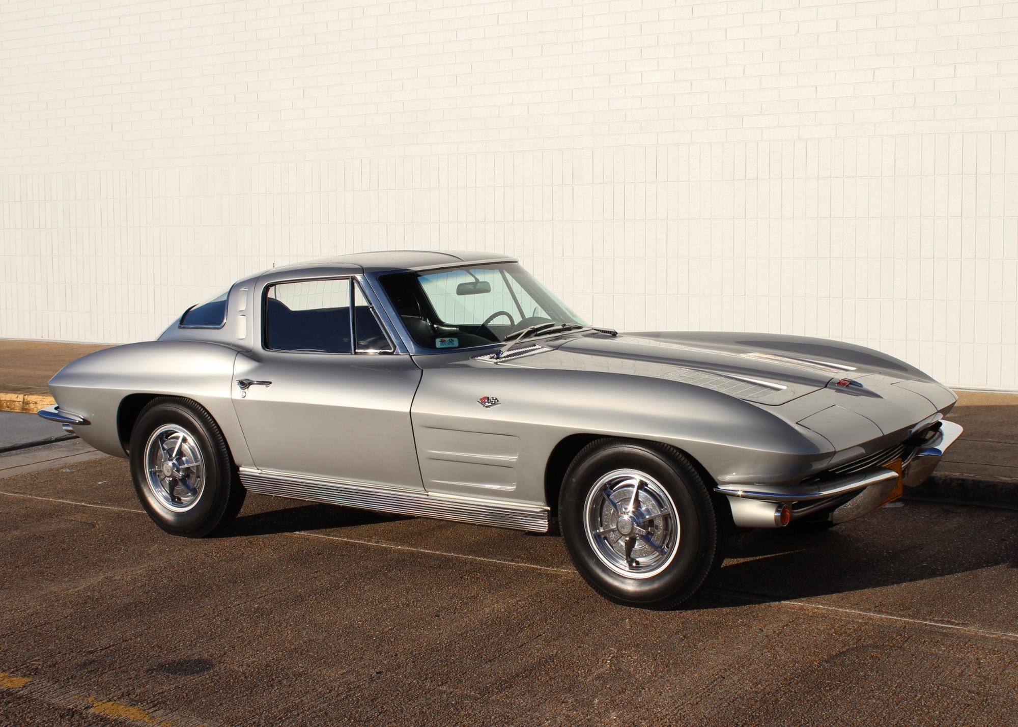 Chevrolet Corvette C2 1963 à vendre – Héritage Split Window et Prestige Collection