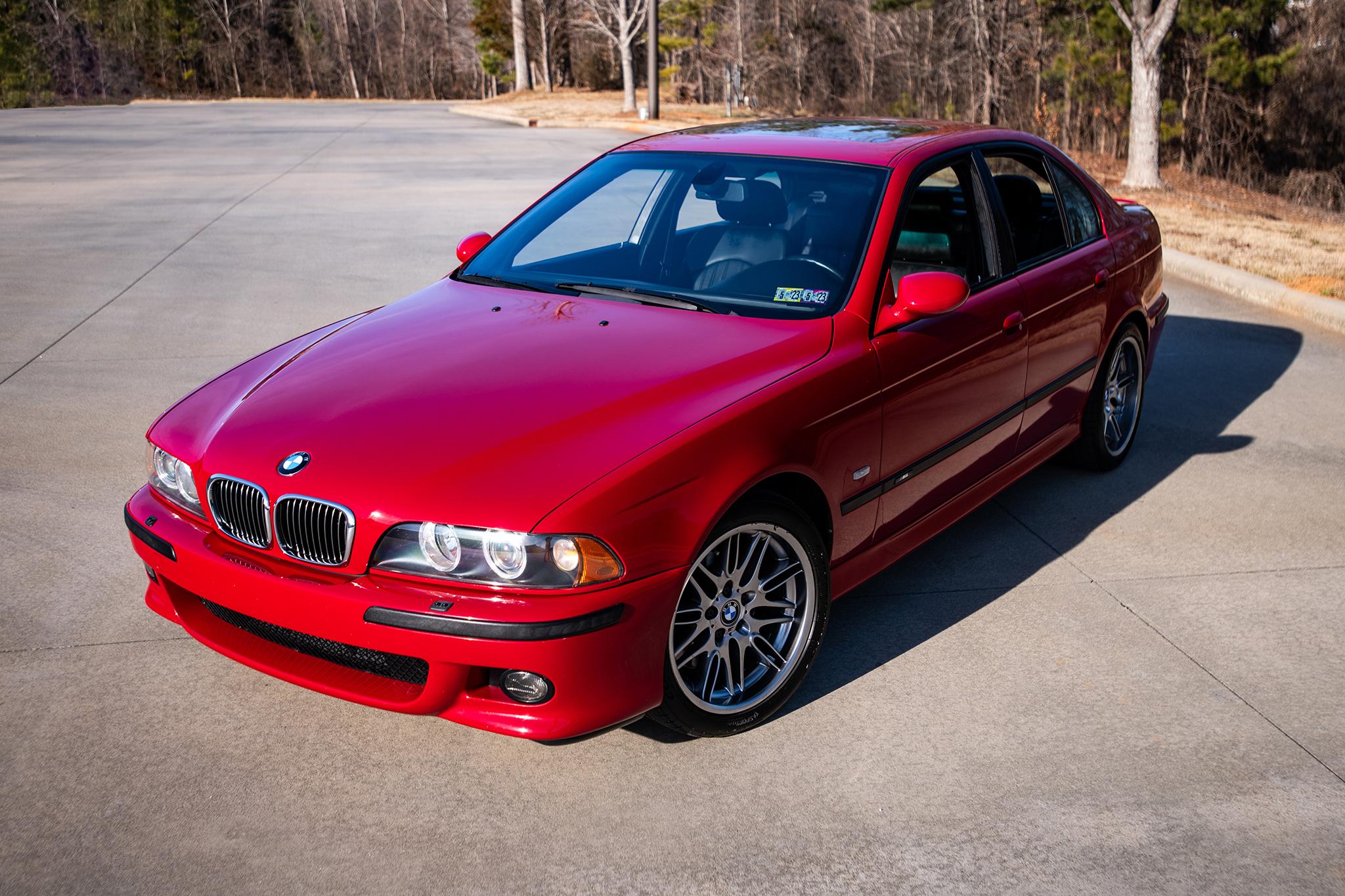 BMW E39 M5 2001 zu verkaufen – V8-Sportlimousinen-Ikone