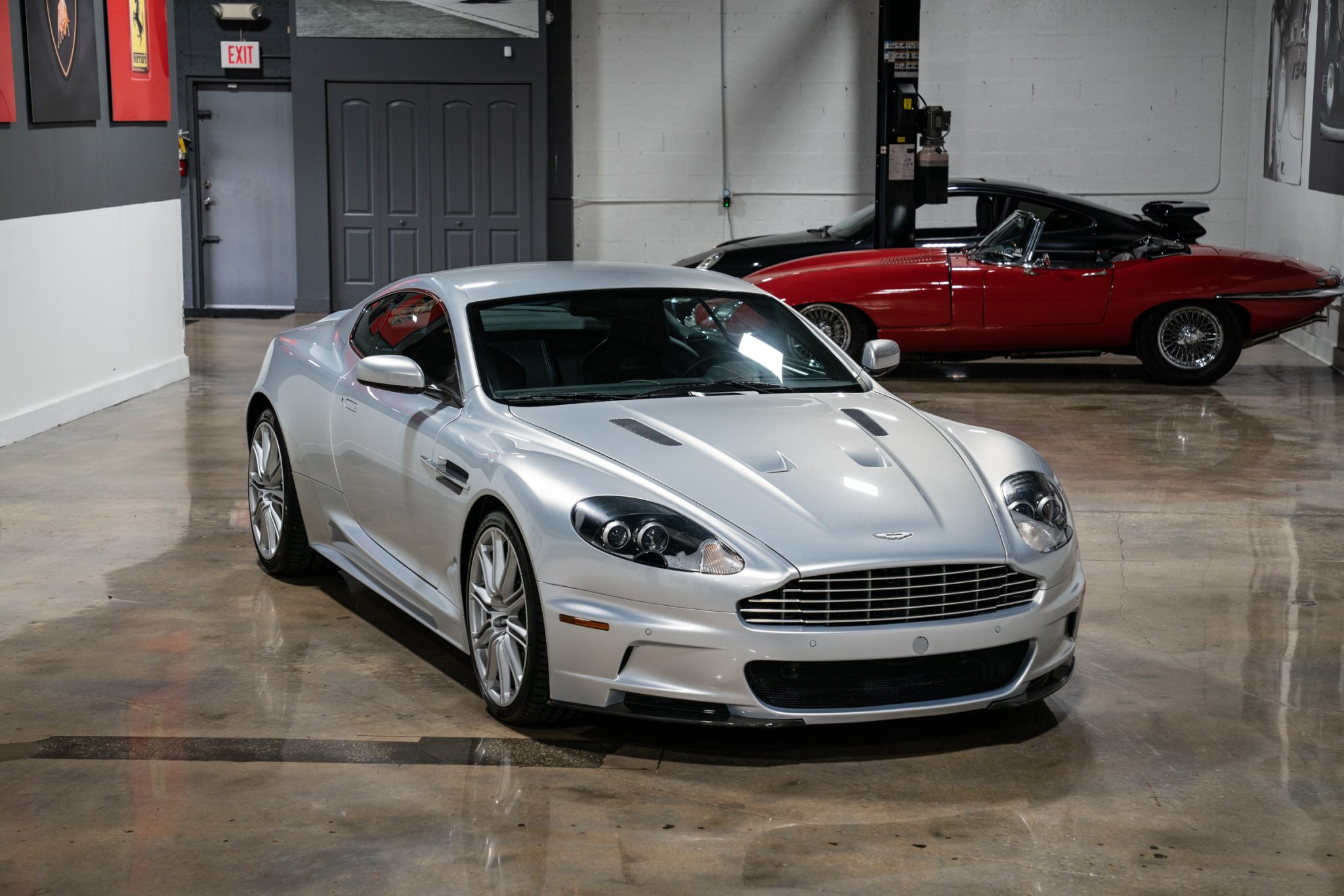 2009 Aston Martin DBS for Sale – Modern British V12 Grand Tourer
