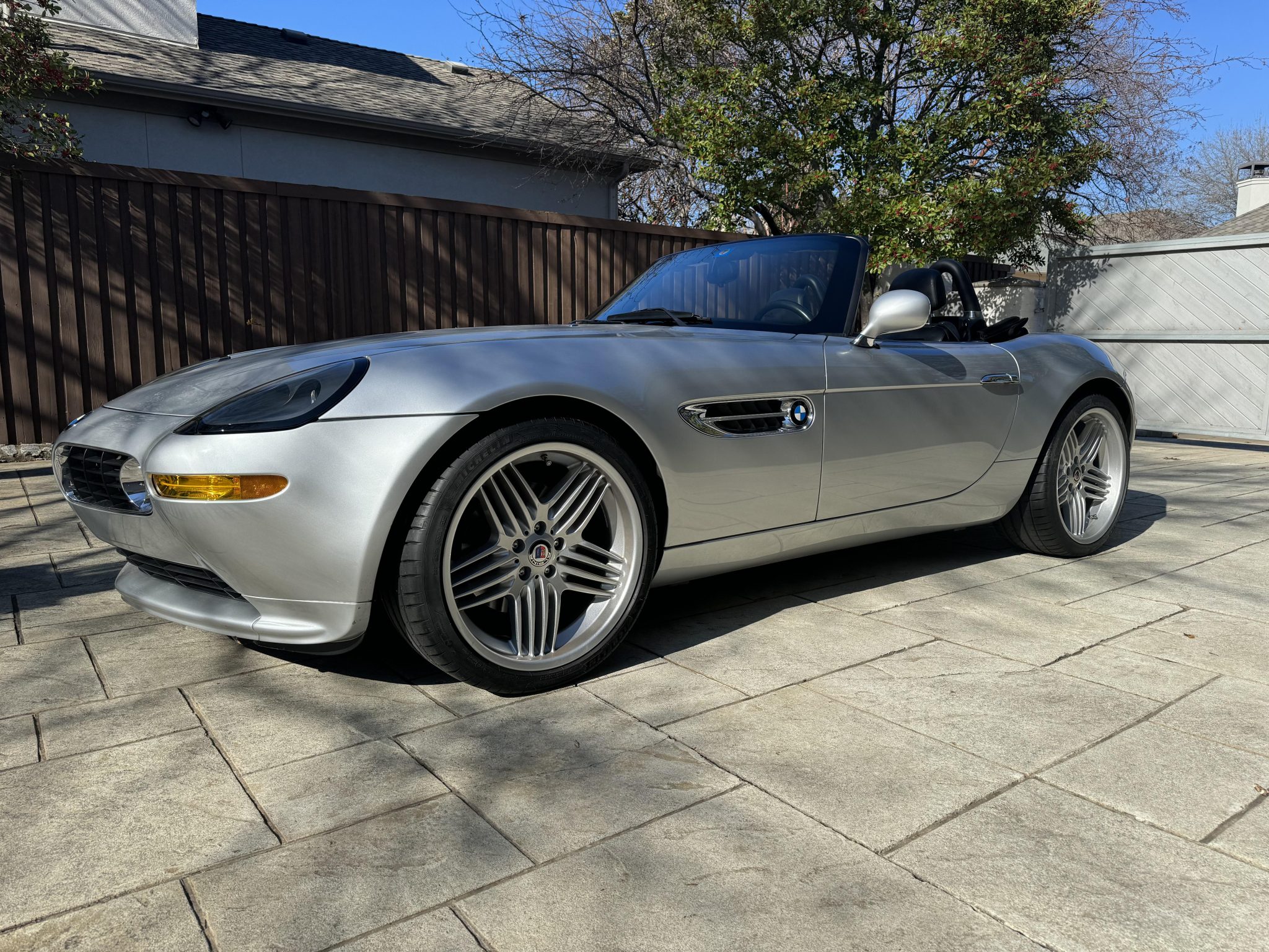 BMW Z8 2003 zu verkaufen – Moderne klassische Roadster-Ikone