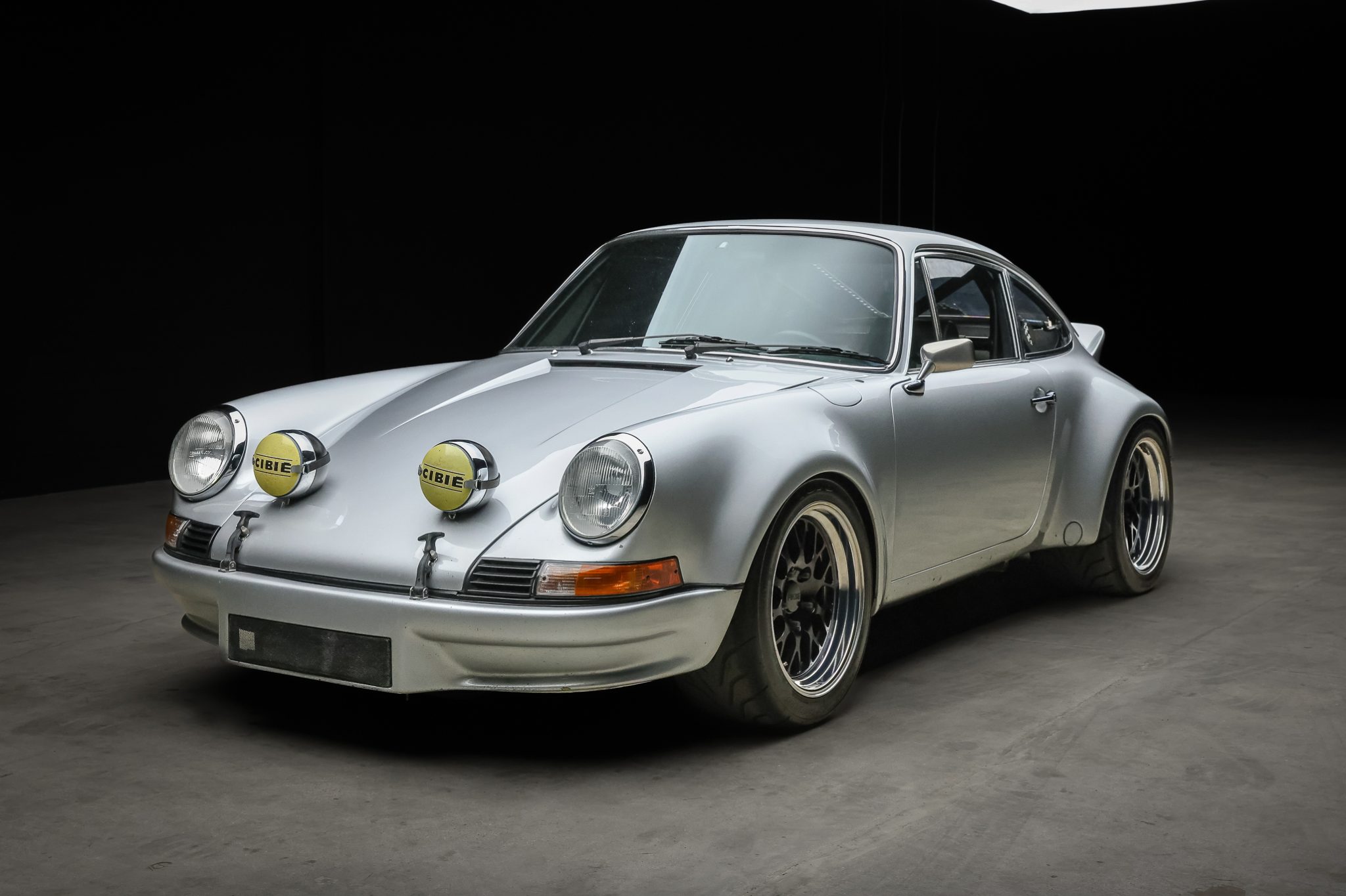 1969 Porsche LWB 911T for Sale – Classic Long-Wheelbase 911 Icon