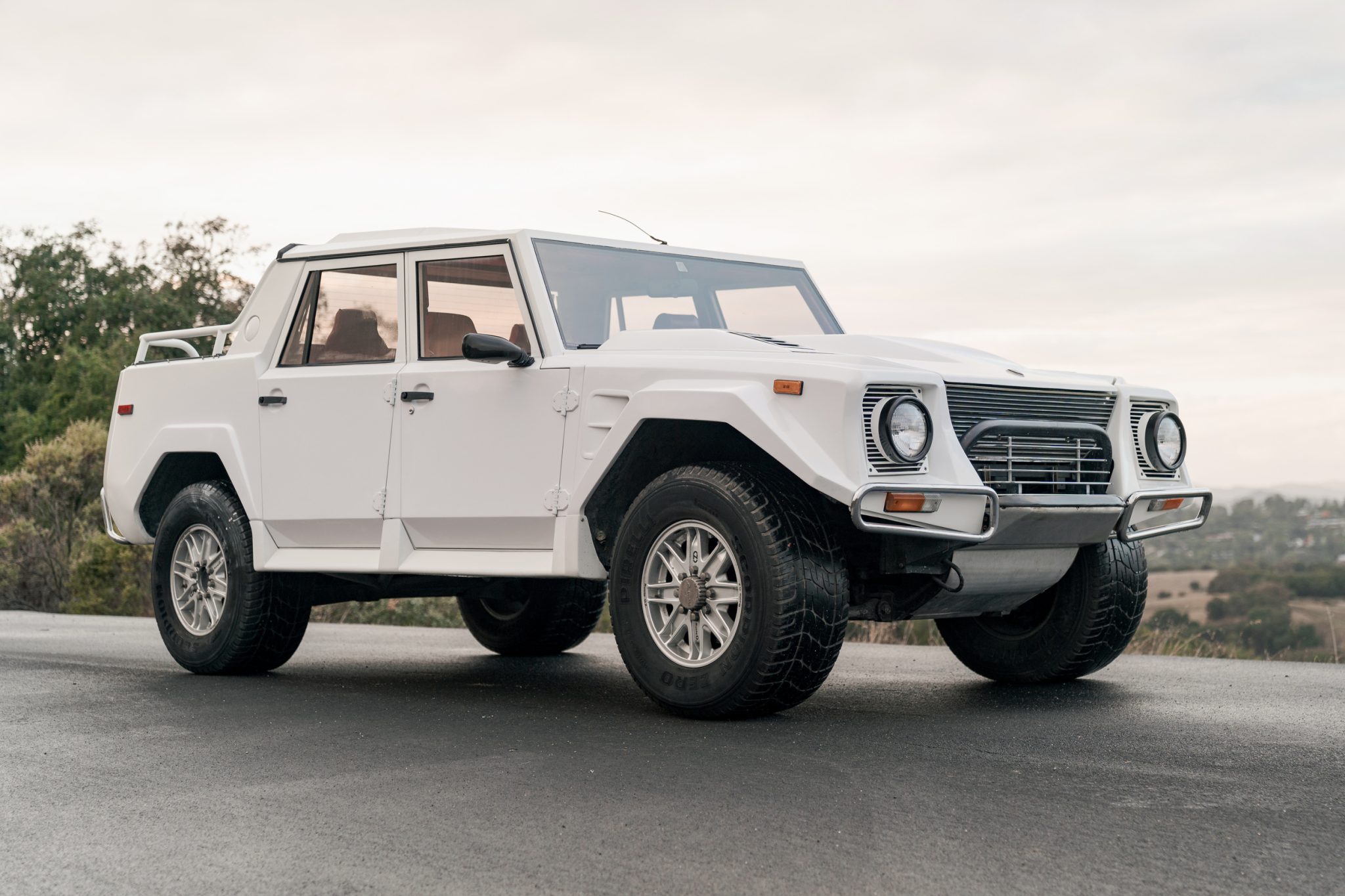 1991 Lamborghini LM002 for Sale – V12 Super SUV Icon
