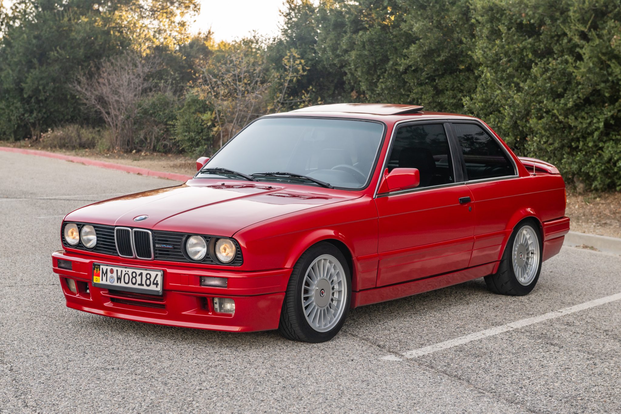 BMW E30 3-Series Coupe 1989 zu verkaufen – Klassischer deutscher Fahrerwagen