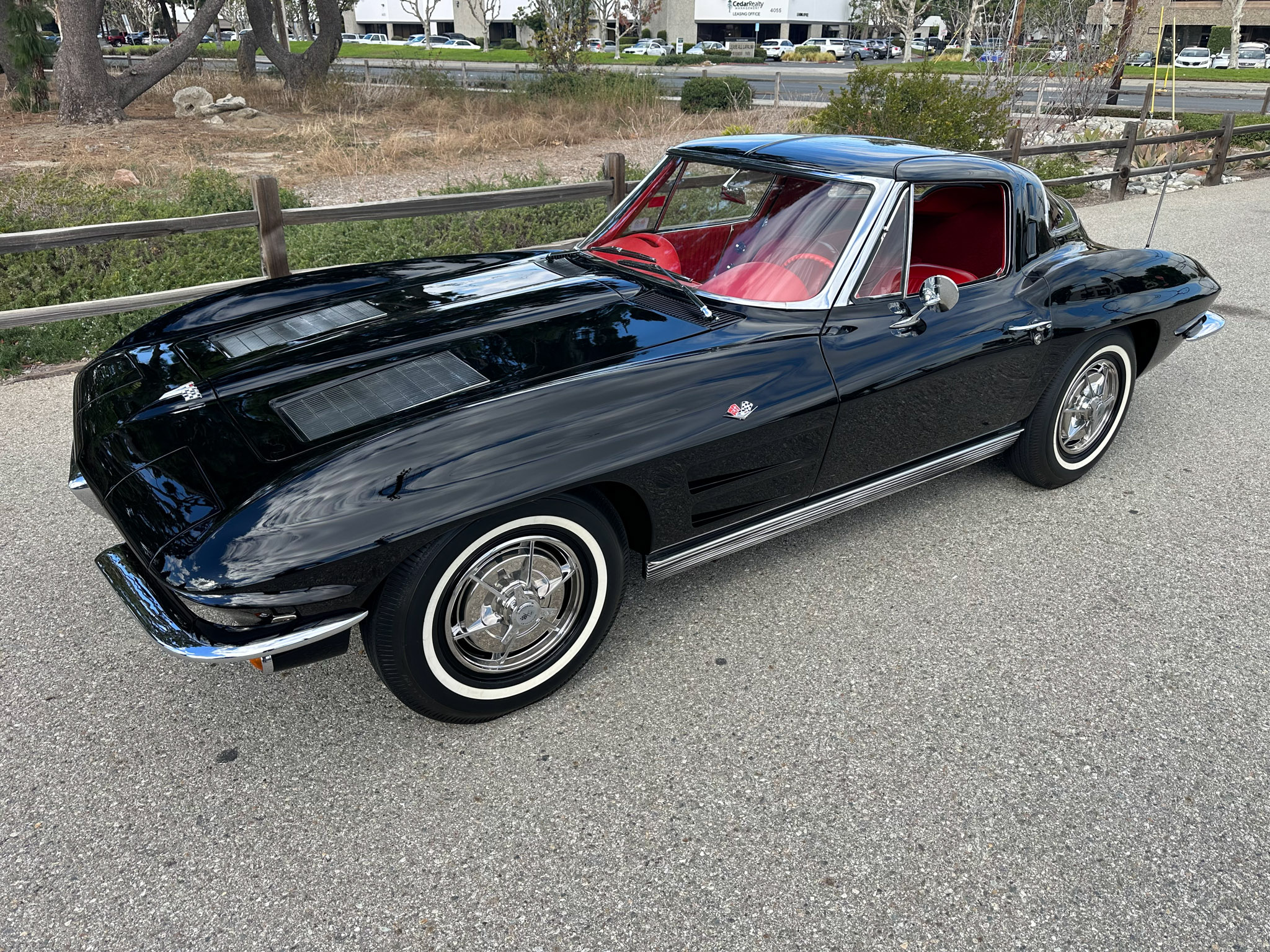 1963 Chevrolet Corvette C2 for Sale – Split-Window American Sports Car Icon