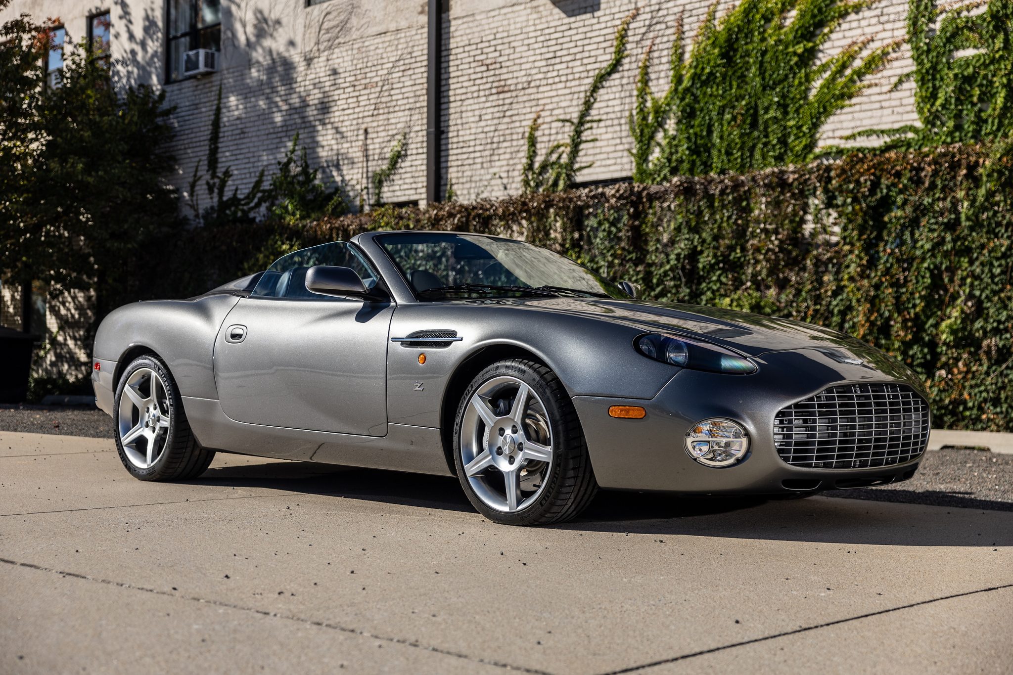 Aston Martin DB7 2003 à vendre – Grand tourisme britannique élégant