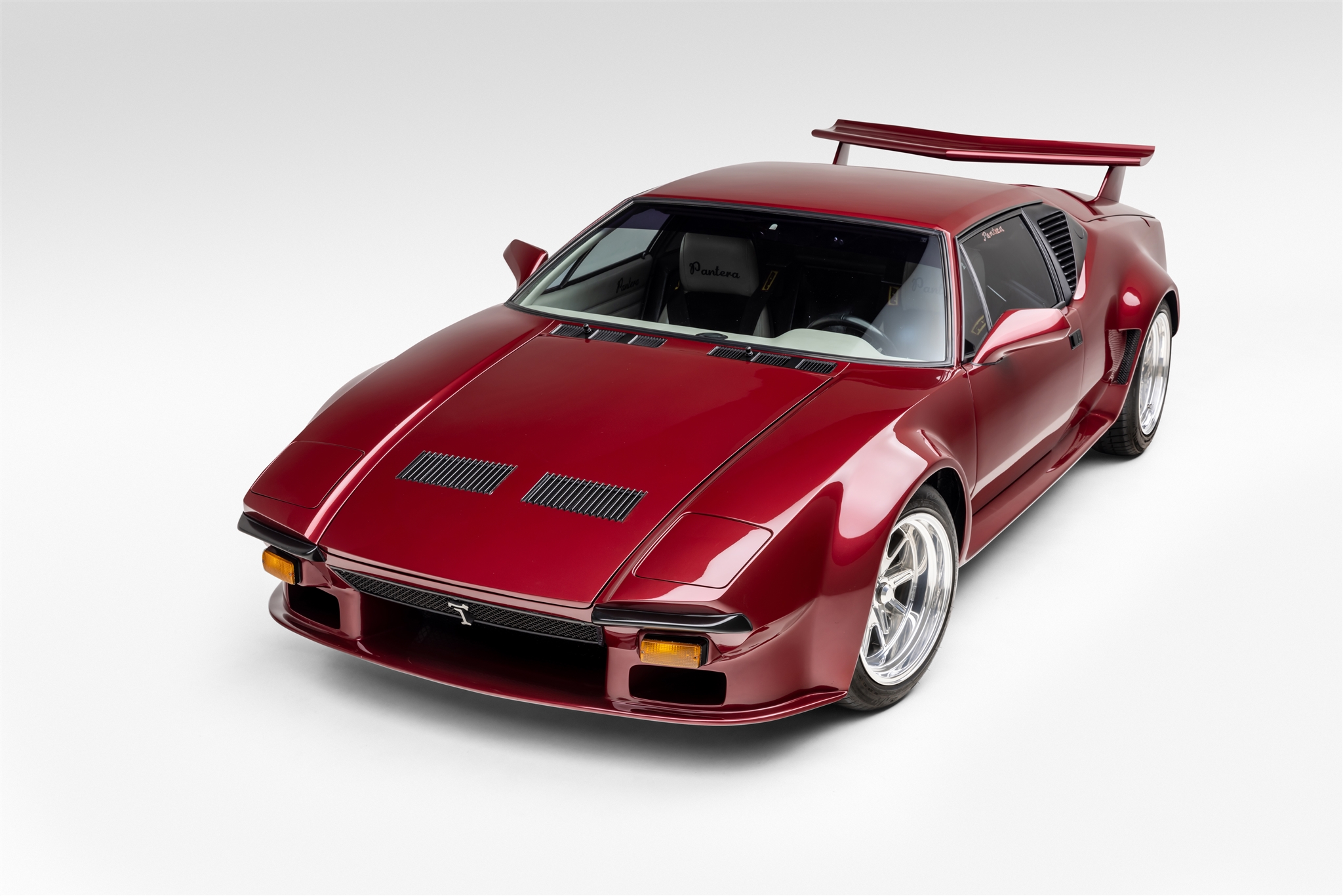 1973 DeTomaso Pantera zu verkaufen – Wineberry Pearl mit 408-V8