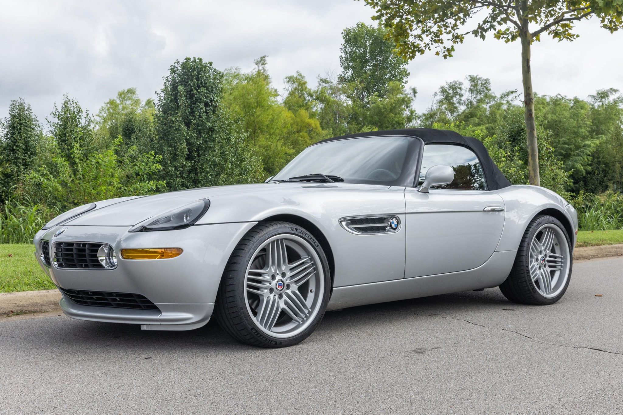 2003 BMW Z8 zu verkaufen – Seltener Alpina-V8-Roadster in Titansilber