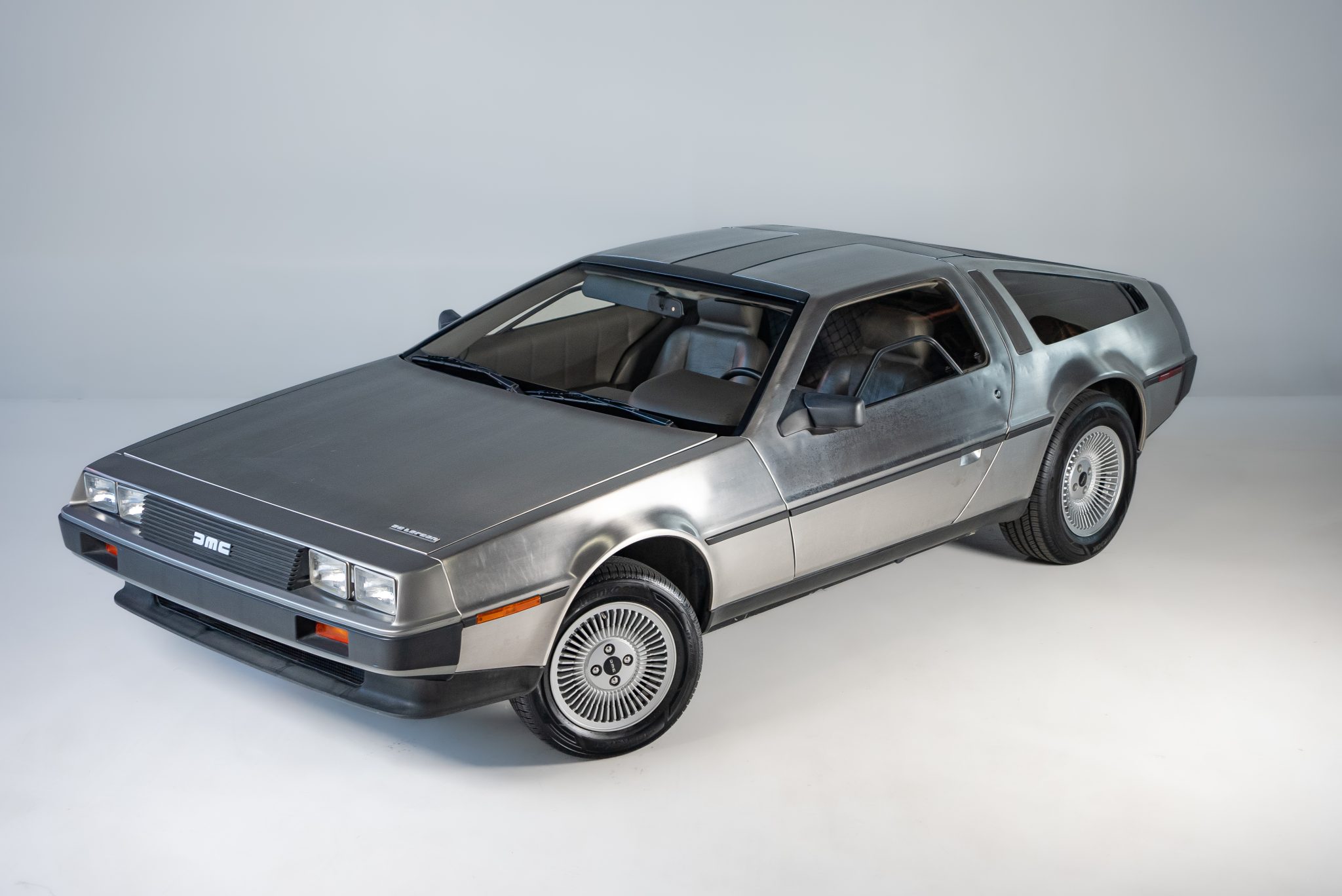1983 DeLorean DMC-12 for Sale – Stainless-Steel Manual Icon