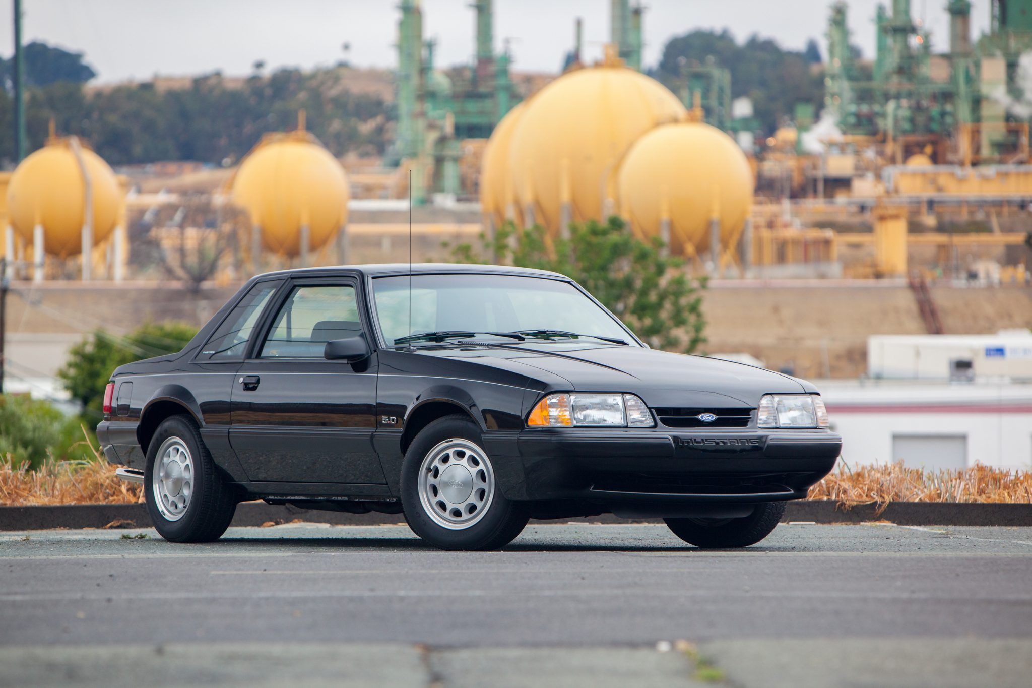1990 Ford Fox-Body Mustang for Sale – Black 302 V8 Five-Speed Classic