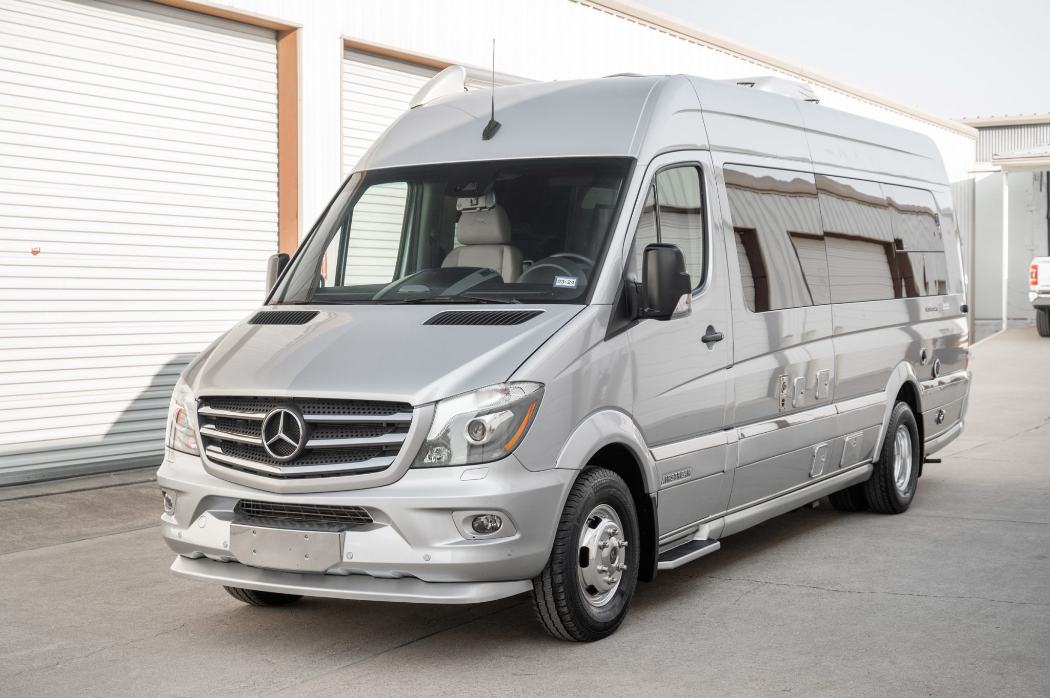 2019 Mercedes-Benz Sprinter zu verkaufen – Brilliant Silver BlueTEC Camper