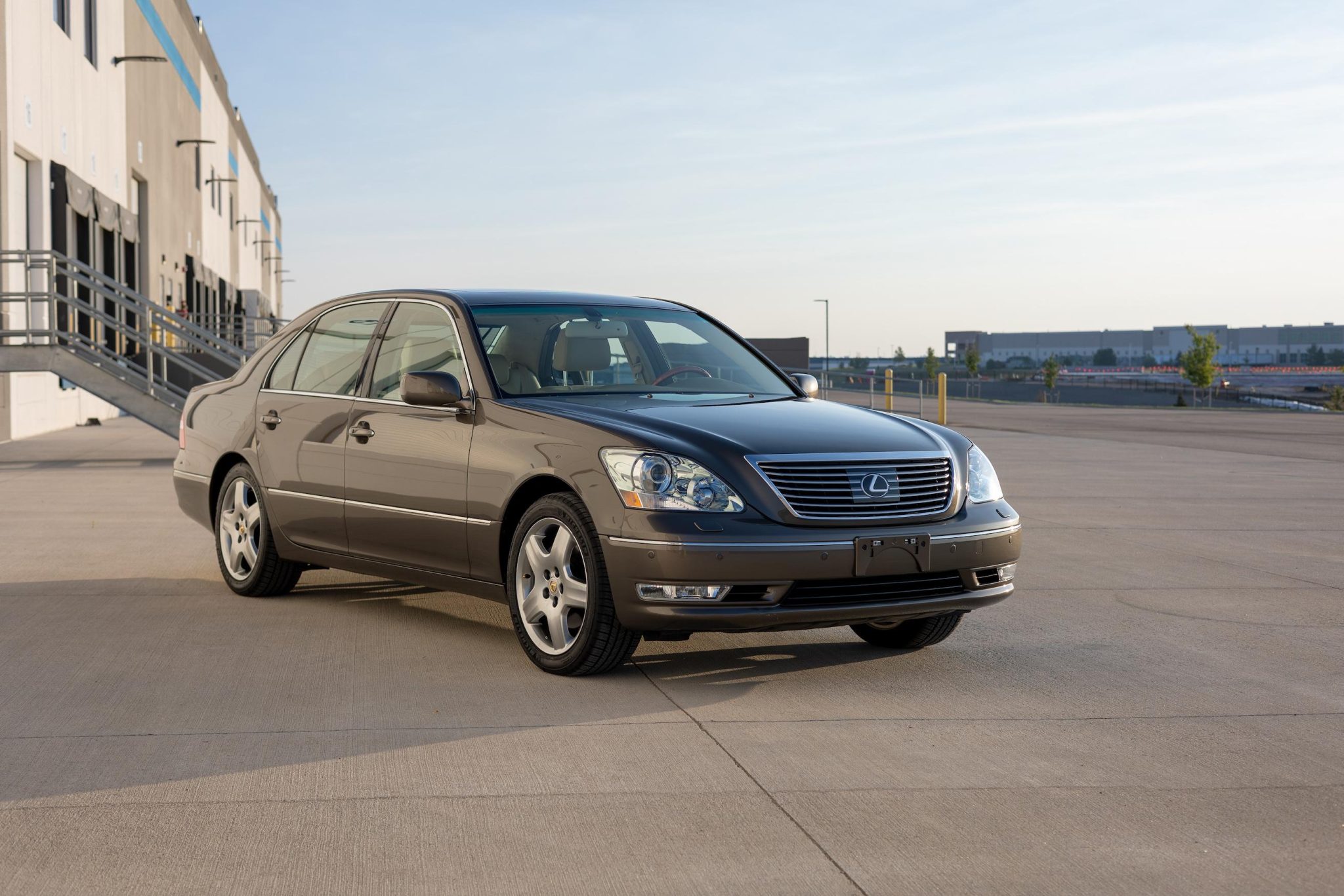 Lexus LS Sedan 2006 à vendre – V8 Briarwood Pearl Ultra Luxury