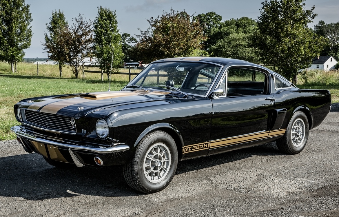 1966 Shelby Mustang GT350 & GT500 zu verkaufen – Schwarzer HiPo-V8-Fastback mit Goldstreifen