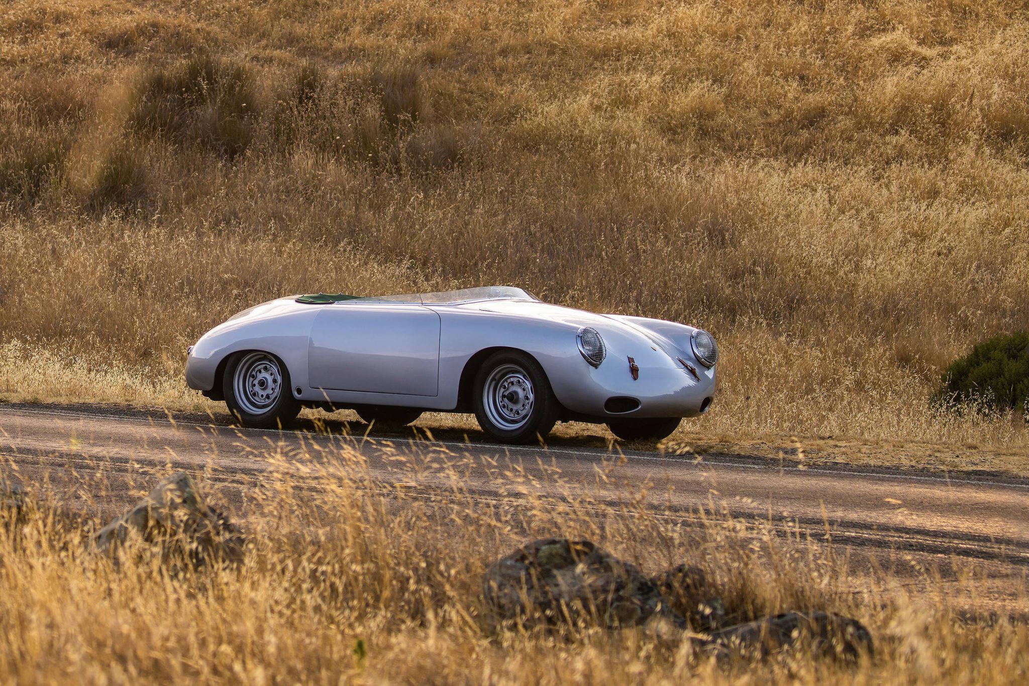 Porsche 356B 1960 à vendre – Roadster argenté 1 720 cm³ de style RSK