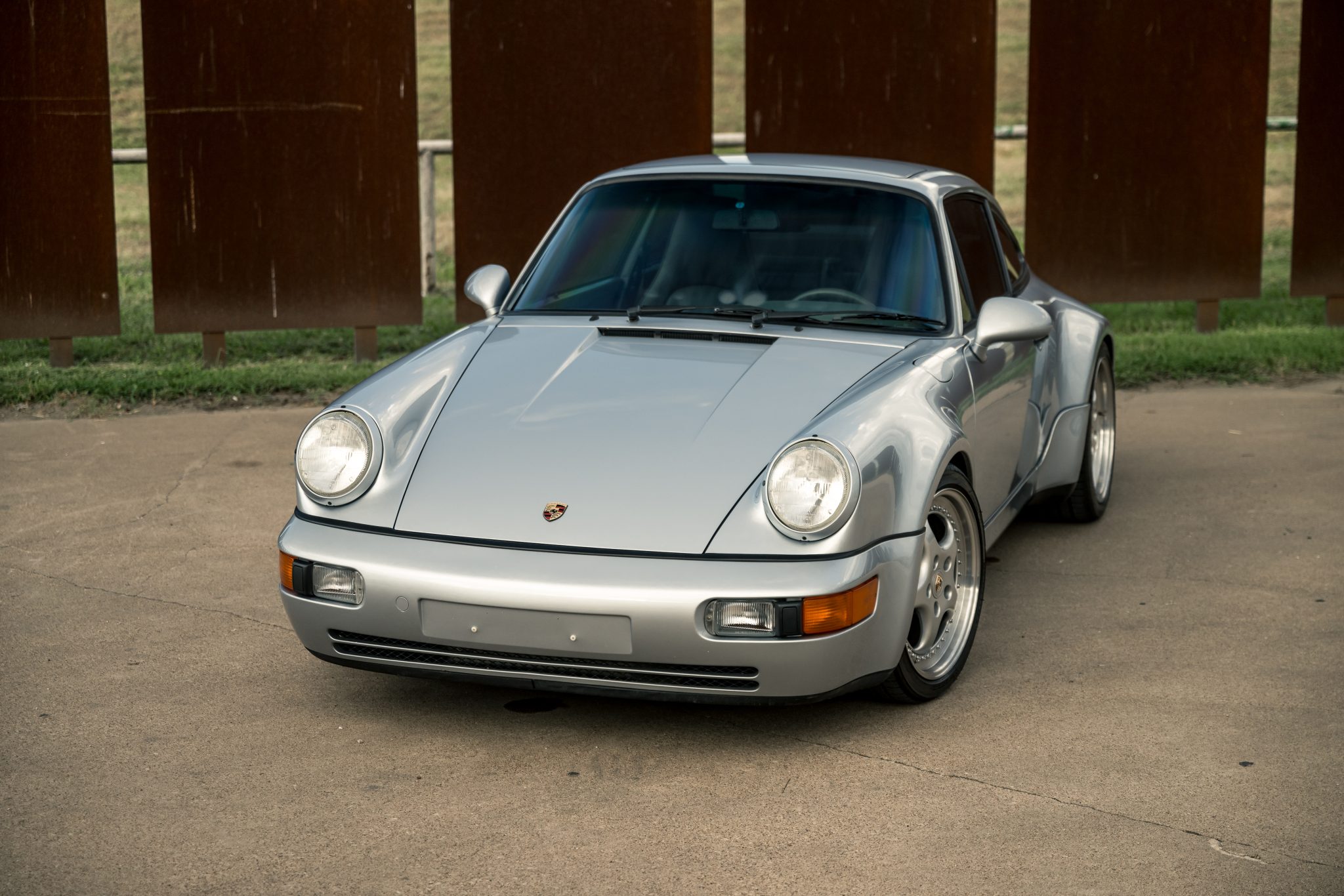 1994 Porsche 964 911 (Non-Turbo) zu verkaufen – Polar-Silver-Allradcoupé mit 3,6-Liter-Boxermotor