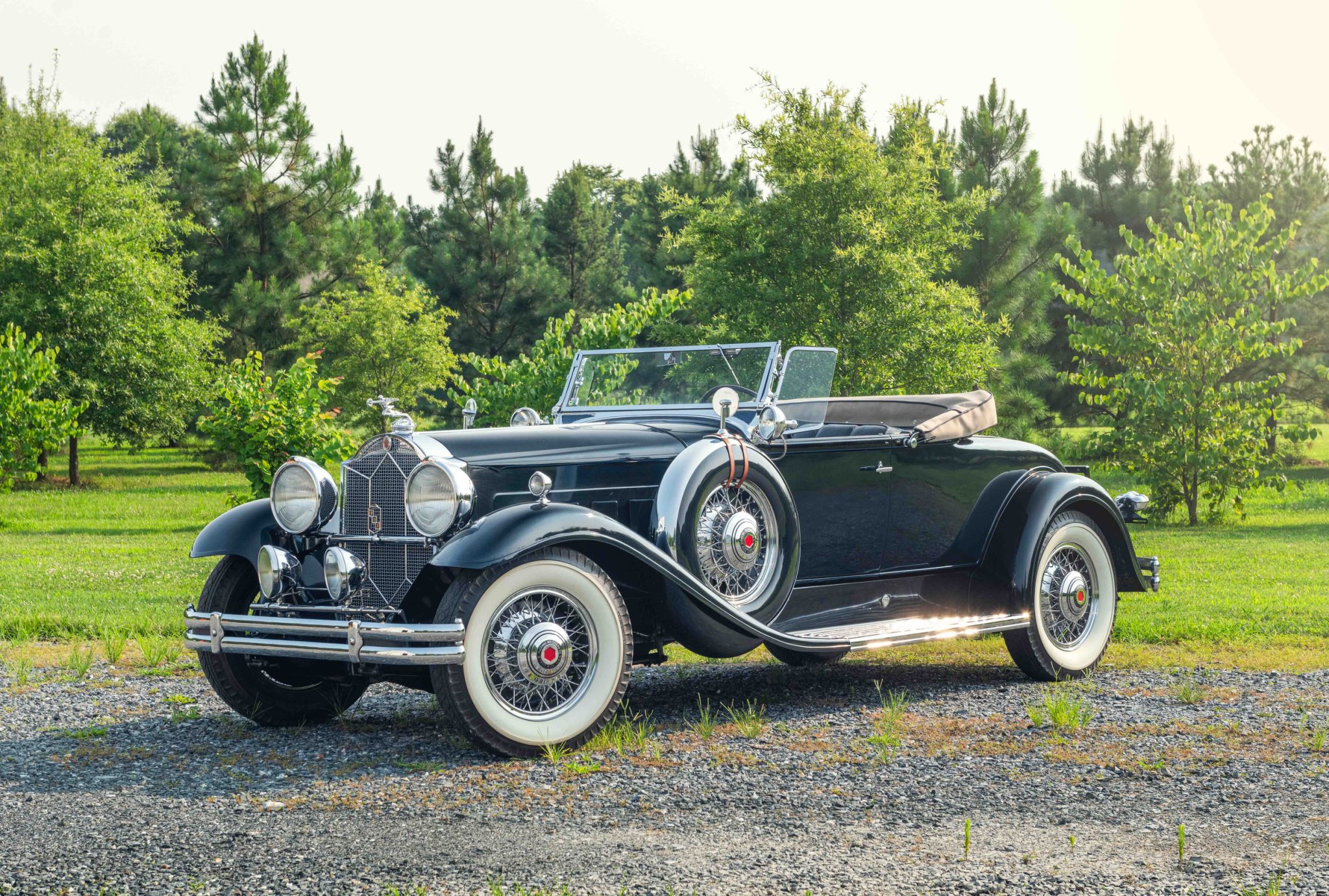 1931 Packard Eight for Sale – Award-Winning Dark Blue 384.8ci Roadster