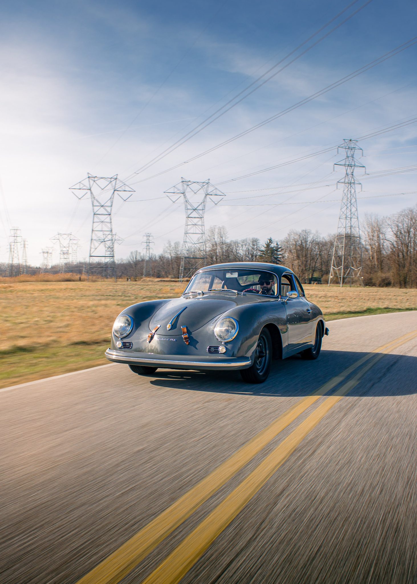 1956 Porsche 356A zu verkaufen – Graues Wettbewerbscoupé mit 2,4-Liter-Boxermotor
