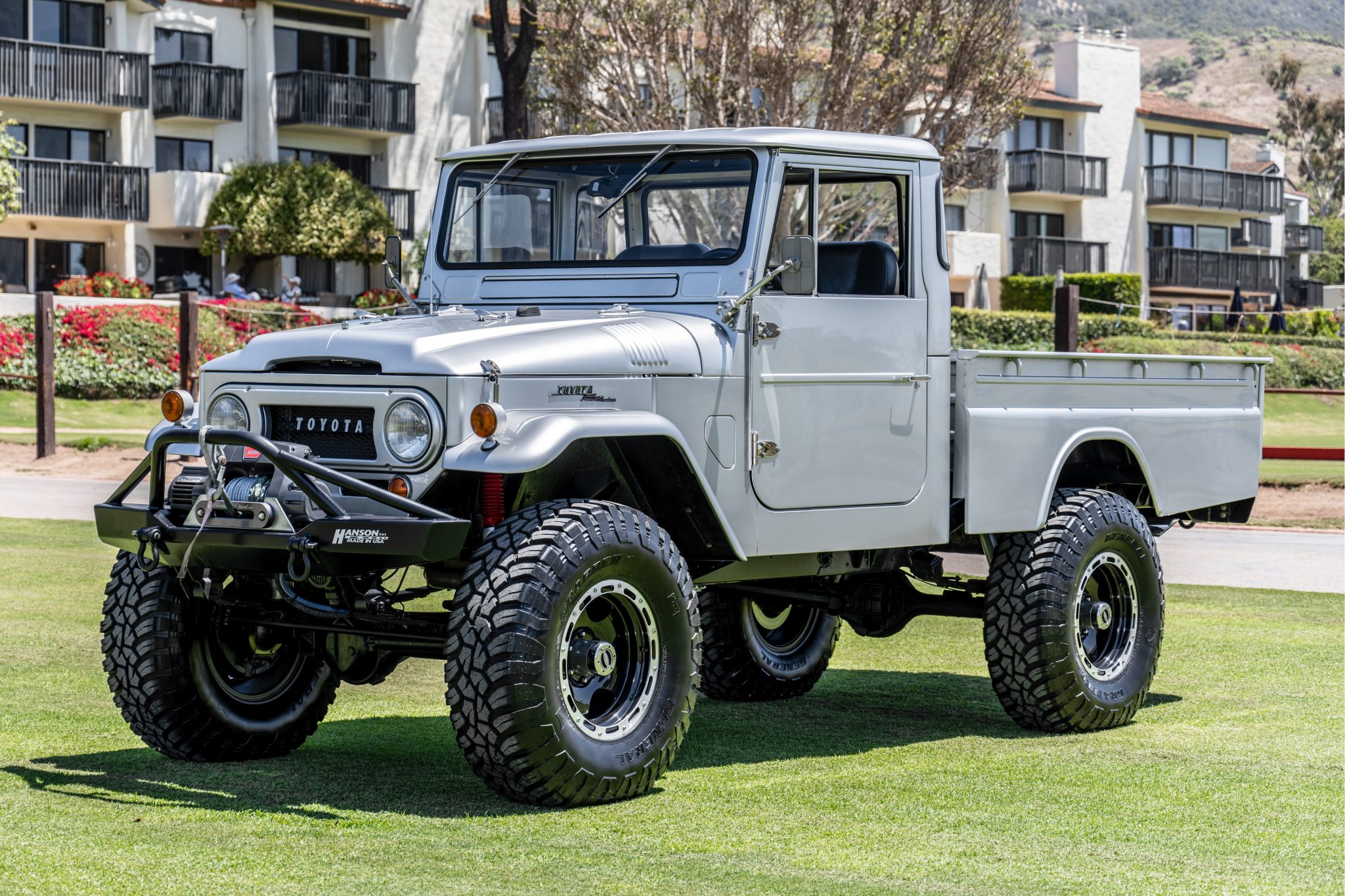 1965 Toyota Land Cruiser FJ45 zu verkaufen – Silberner LS1-V8-Pick-up mit Fünfganggetriebe
