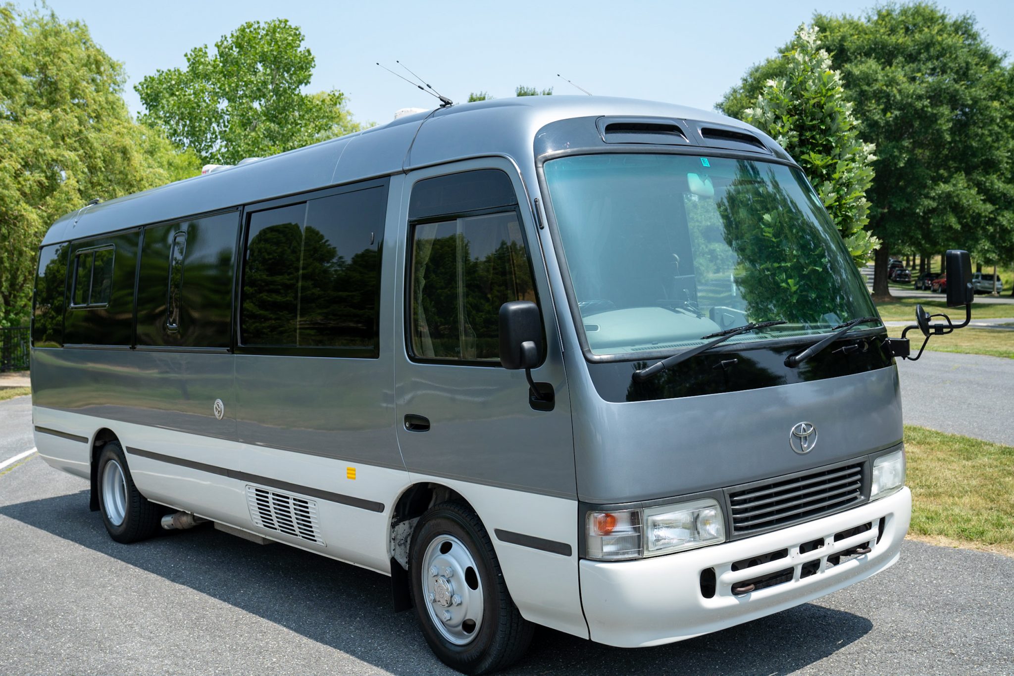 Toyota Coaster Land Home 1993 à vendre – Camper à turbodiesel 4,2 litres