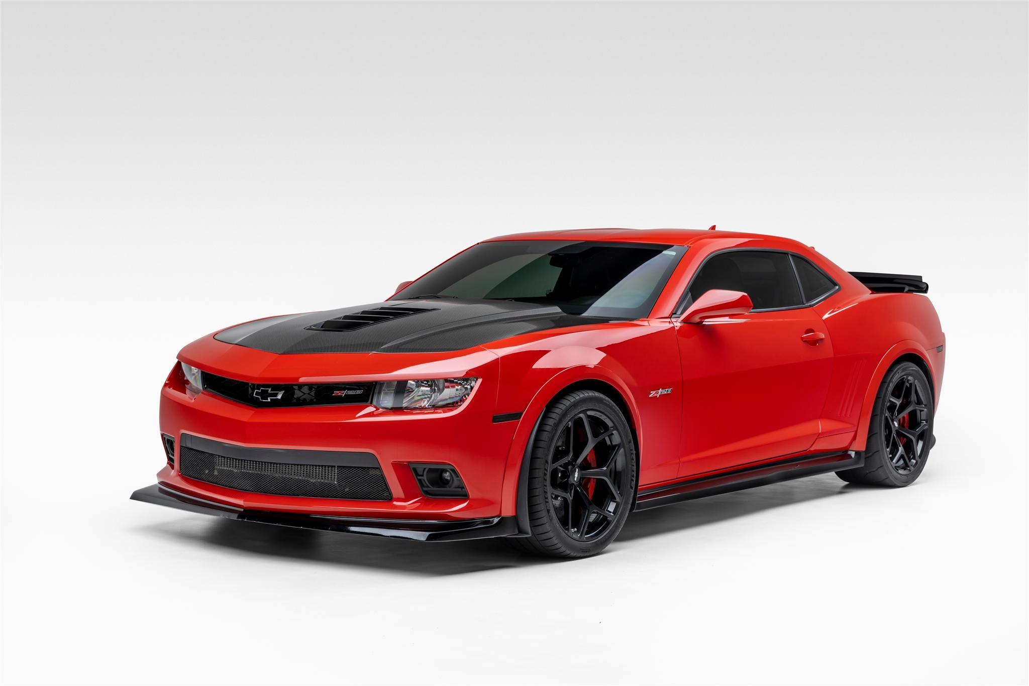 2015 Chevrolet Camaro 5th Generation 2010-2015 zu verkaufen – Red-Hot-Coupé mit 427ci-Biturbo-V8