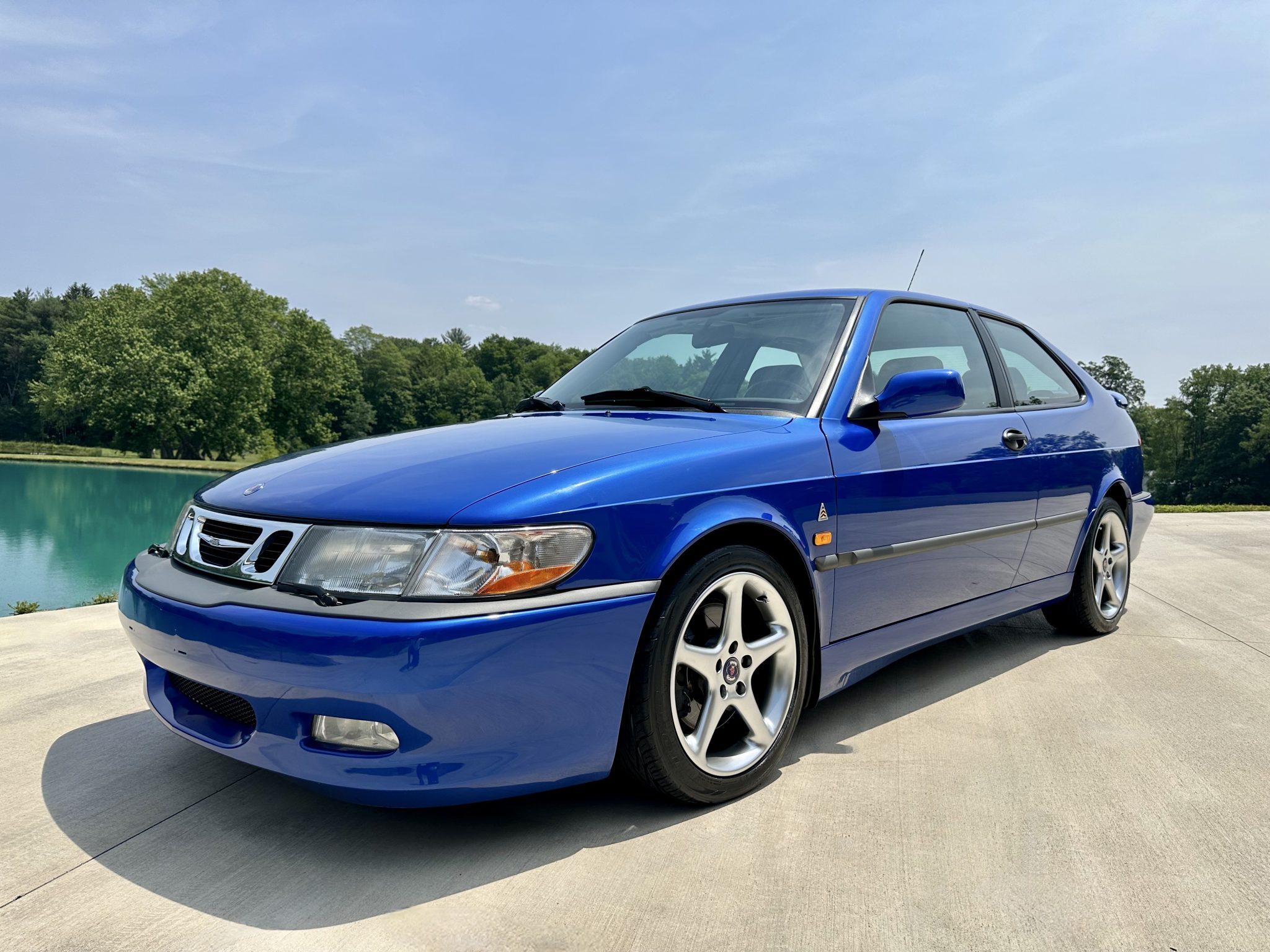 Saab 9-3 Viggen 1999 à vendre – Compacte Lightning Blue à moteur turbo