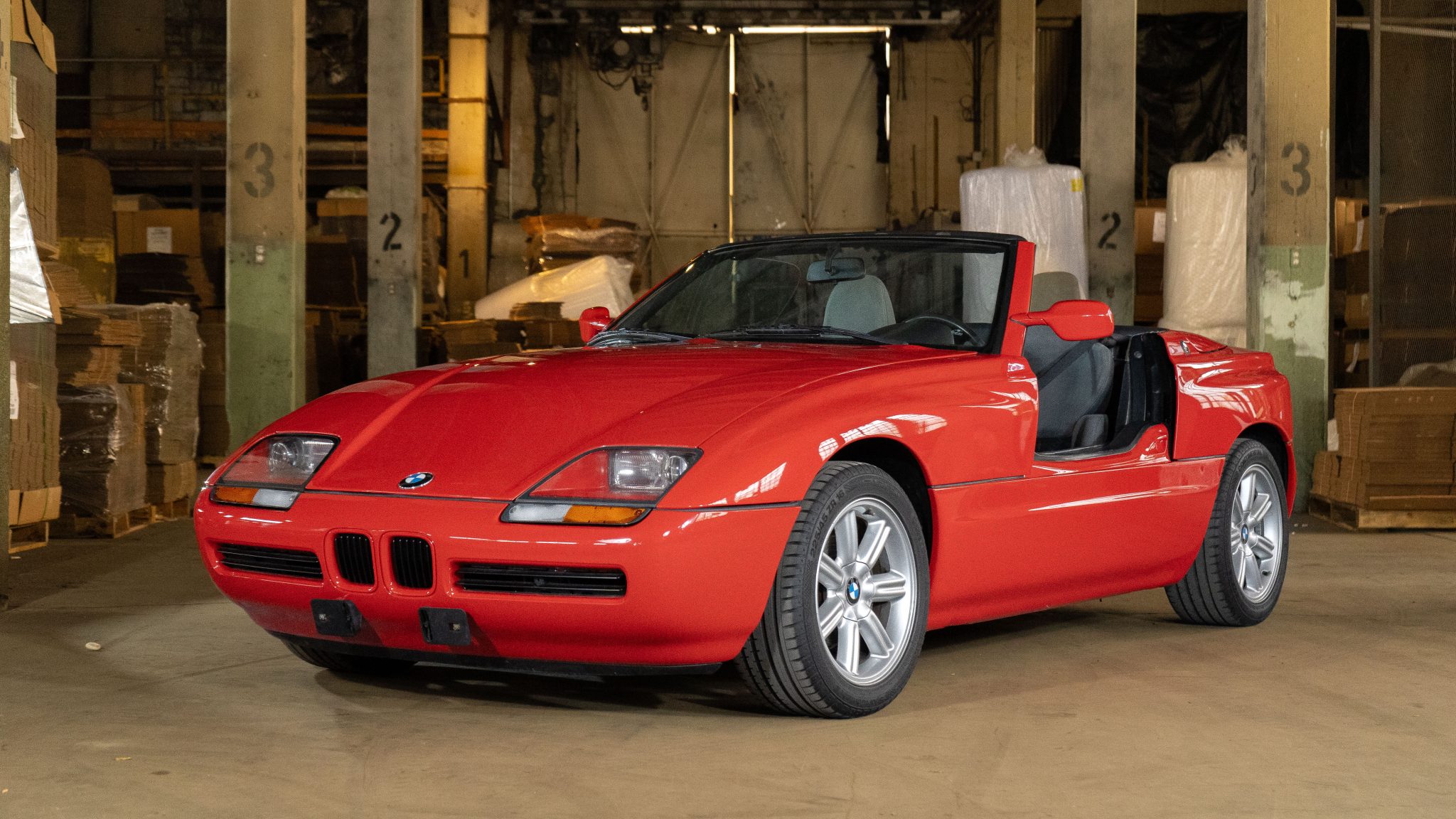 1989 BMW Z1 for Sale – Toprot Roadster with Retractable Doors