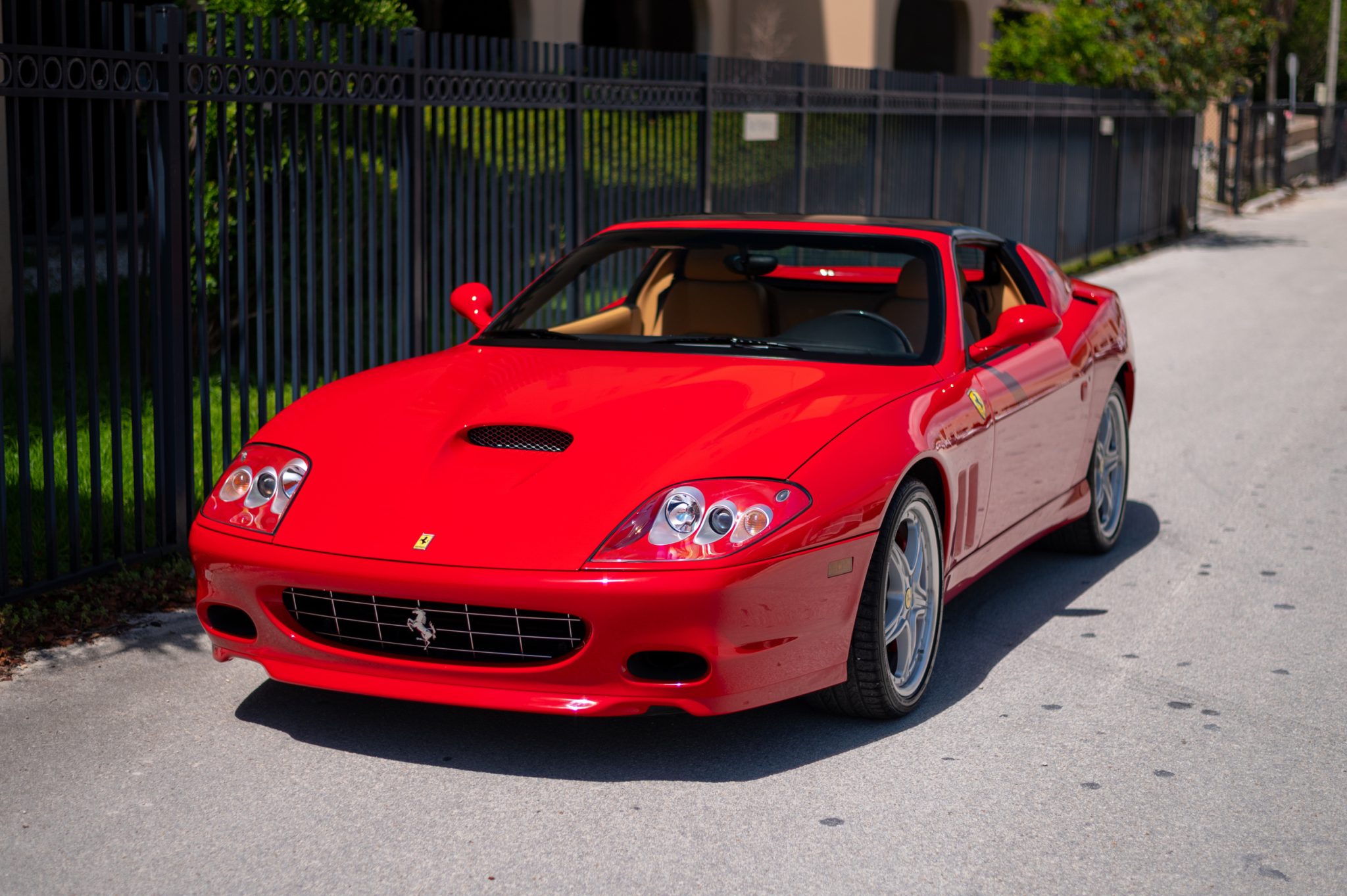 2005 Ferrari 575M for Sale – Corsa Red V12 with Revocromico Glass Roof