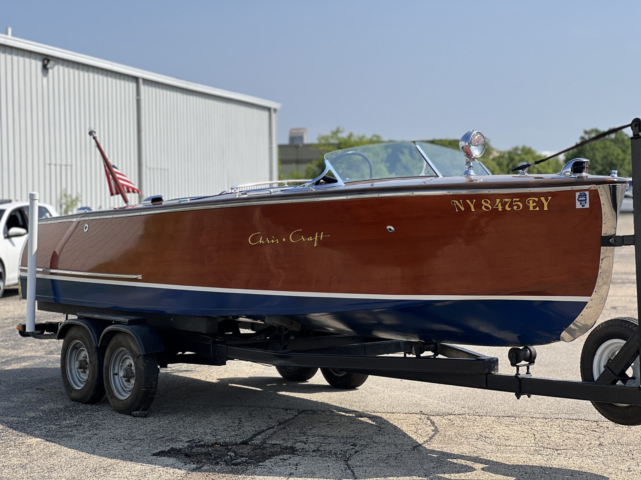 1947 Chris-Craft Deluxe Runabout w/Trailer zu verkaufen – Klassisches lackiertes Holzboot