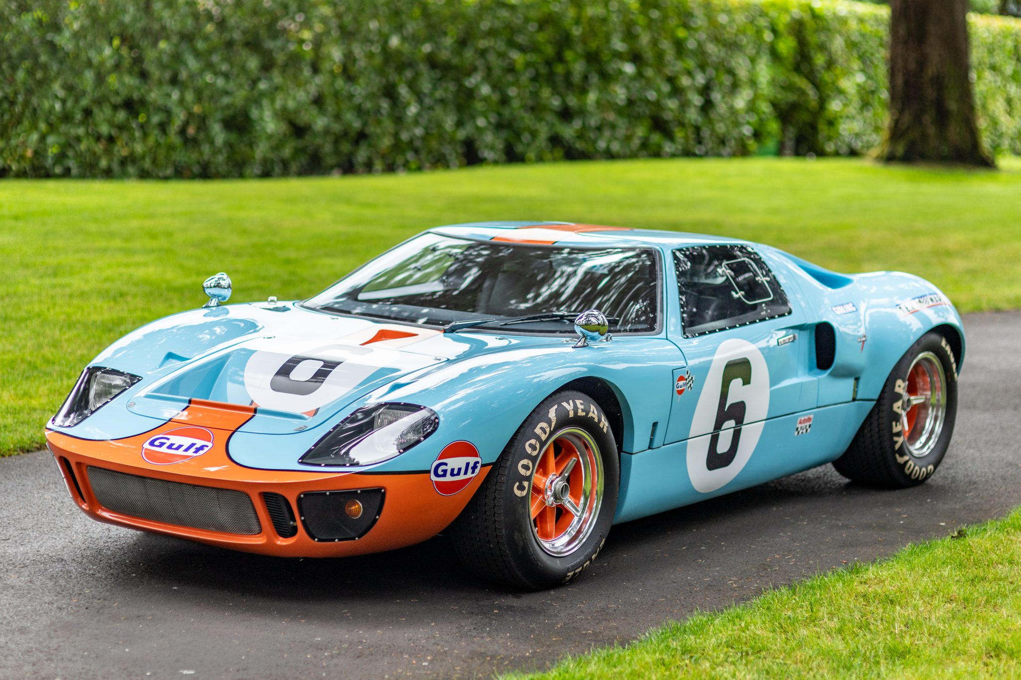 427-Powered Gulf Oil Edition CAV GT for Sale – Blue and Orange V8 Manual Supercar