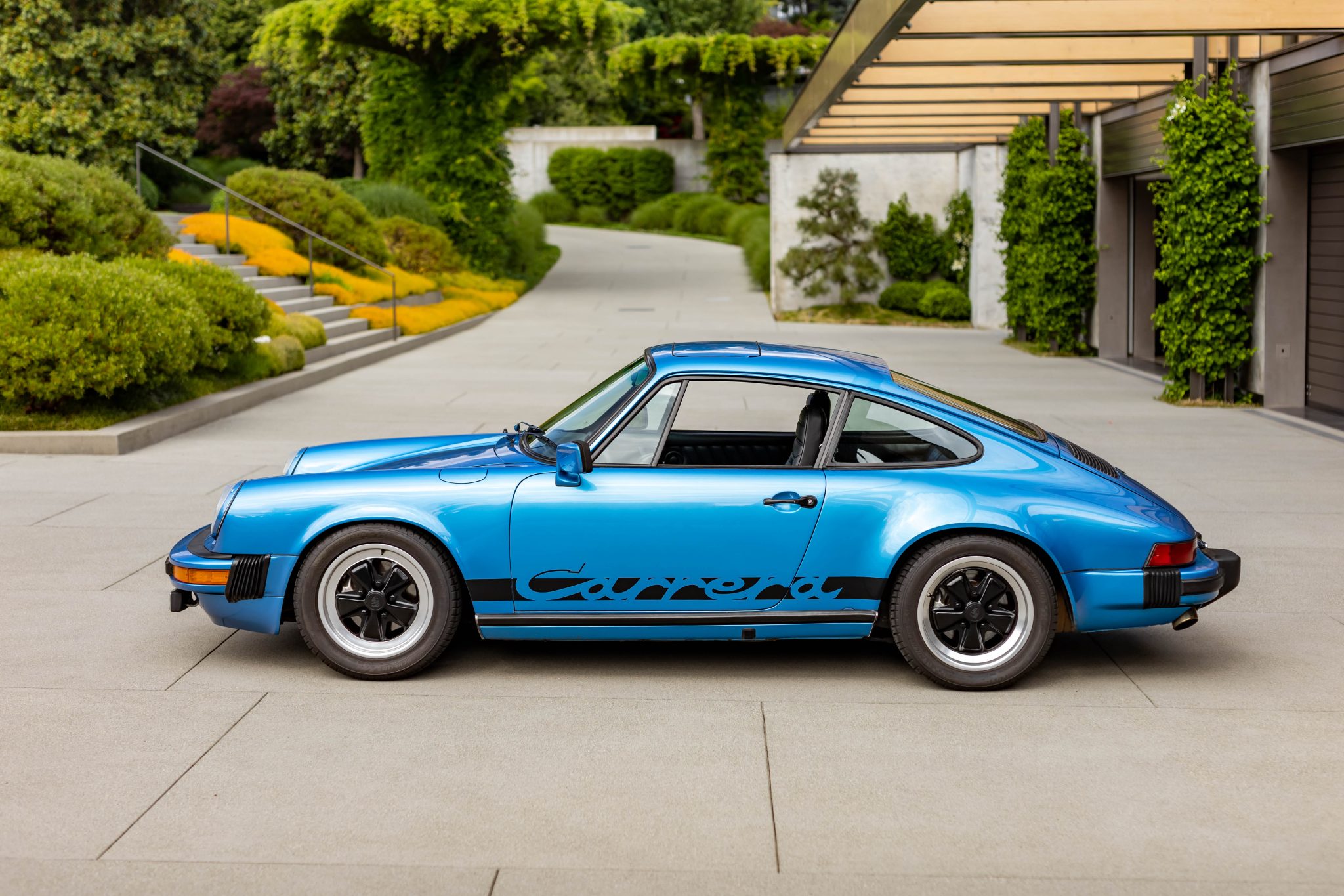 Porsche 911SC 1978 à vendre – Coupé Minerva Blue à flat-six 3,0 litres